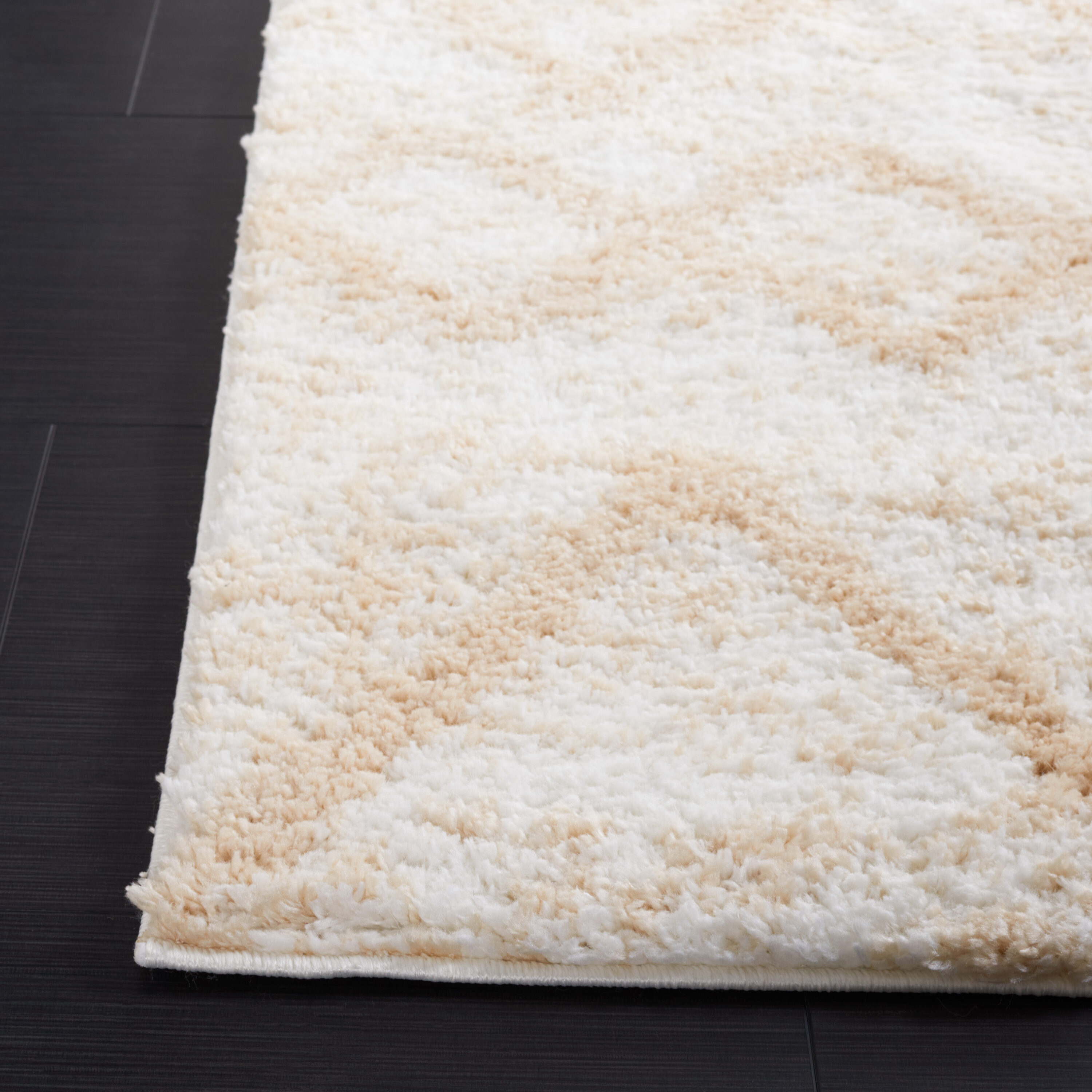Safavieh BER572A-4 rugs - View #3