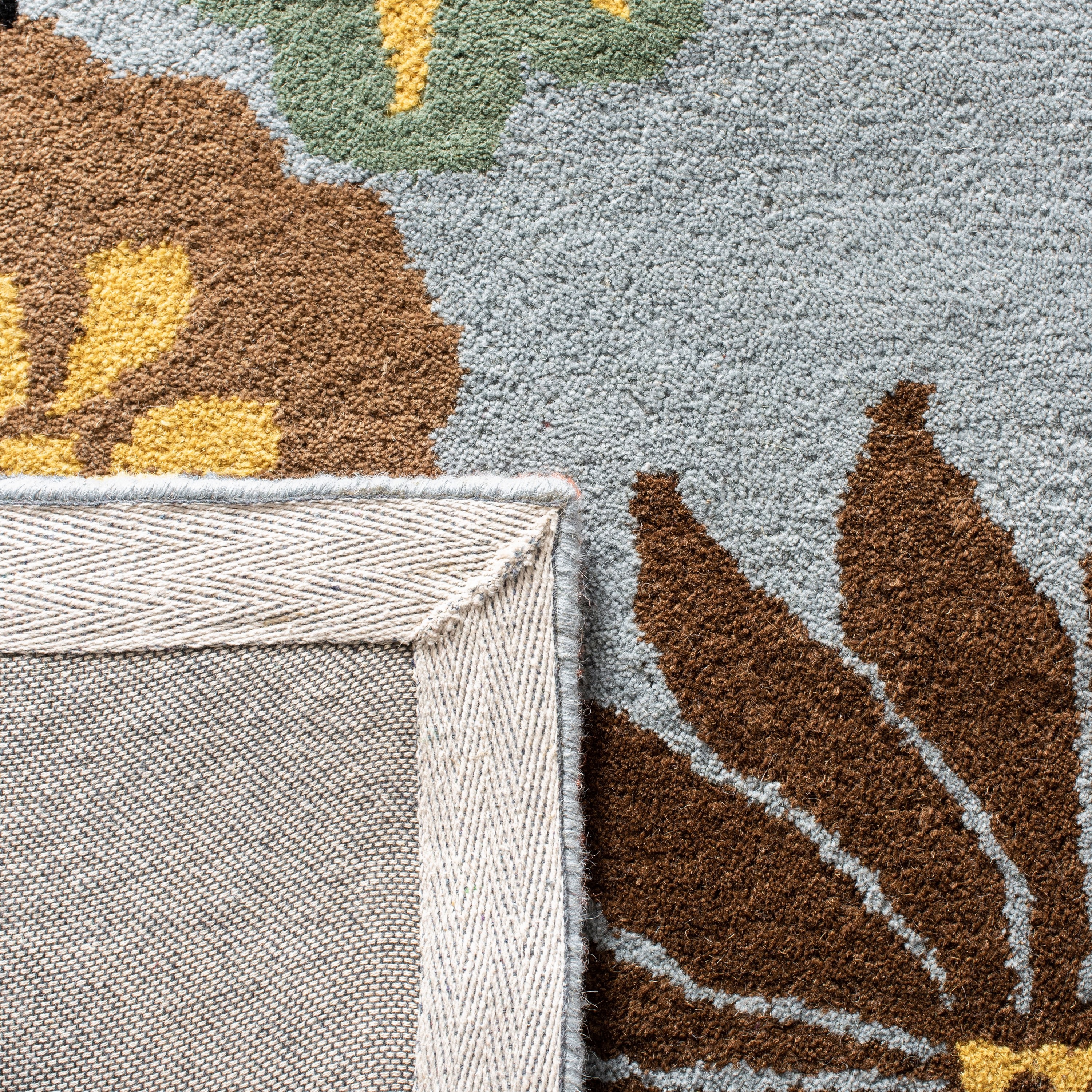 Safavieh SOH738B-4 rugs - View #7