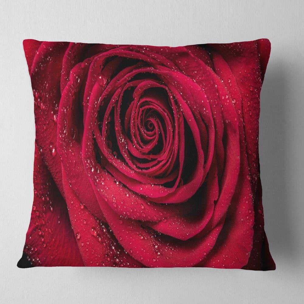 Designart CU10000-18-18 18-in x 18-in Red Indoor Decorative Pillow
