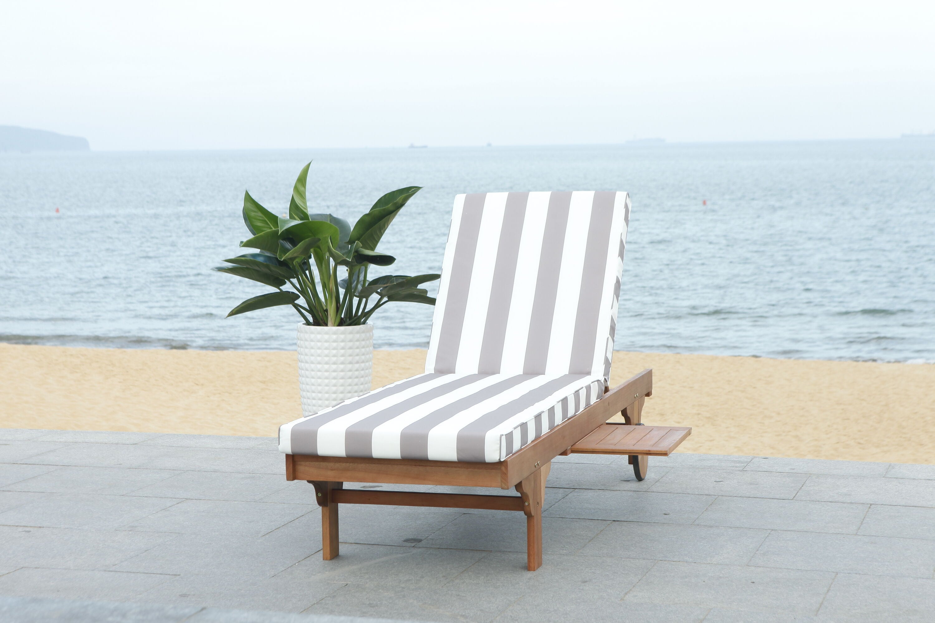 Safavieh PAT7022E Patio-Chairs - View #9