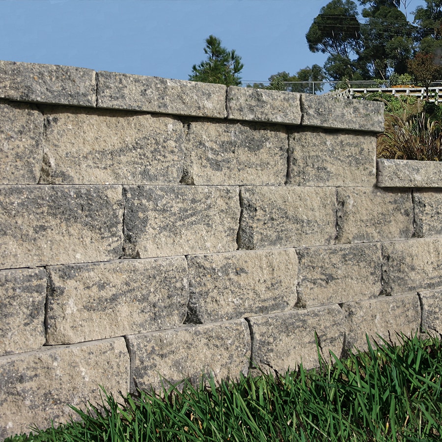  LR110.C.GC Retaining-Wall-Block - View #3