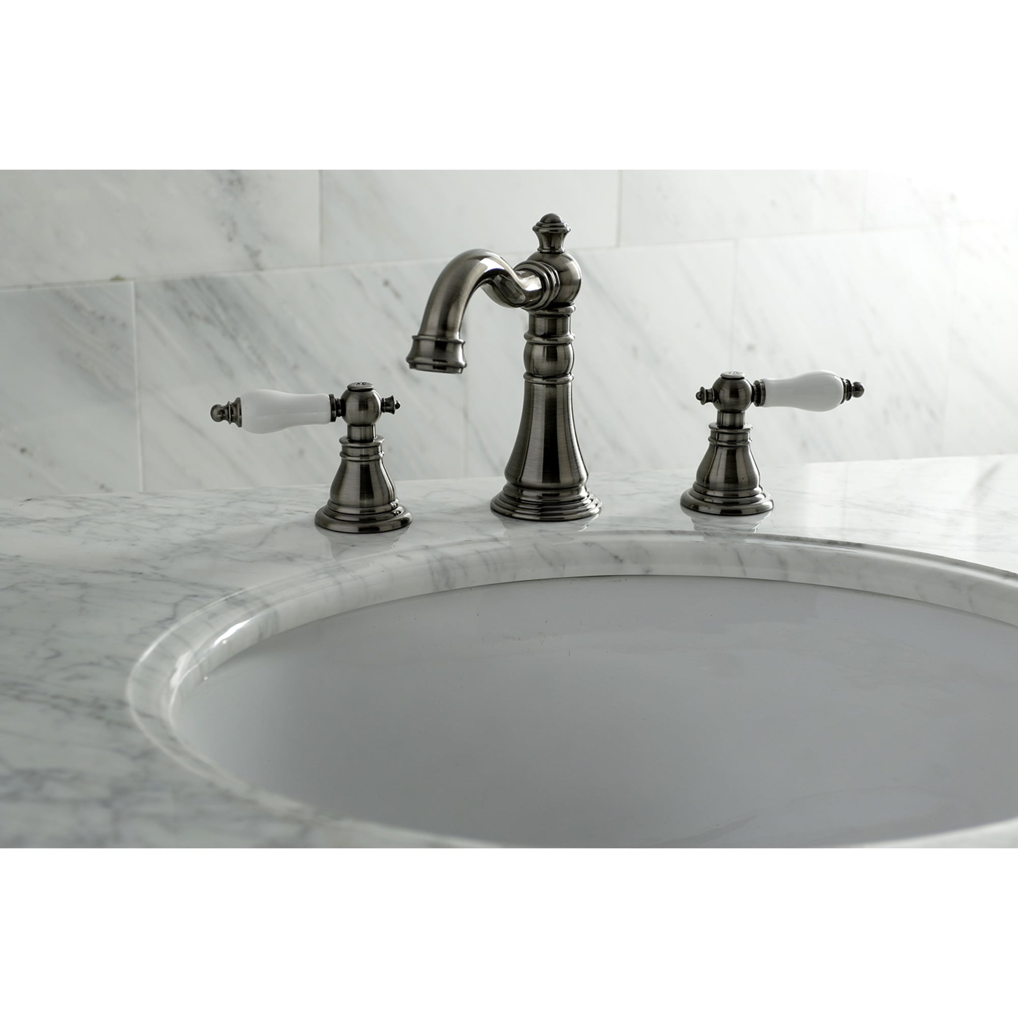 Kingston Brass WLFSC1974APL American Patriot Black stainless Widespread 2-handle Mid-arc Residential Handle Bathroom Sink Faucet with Drain