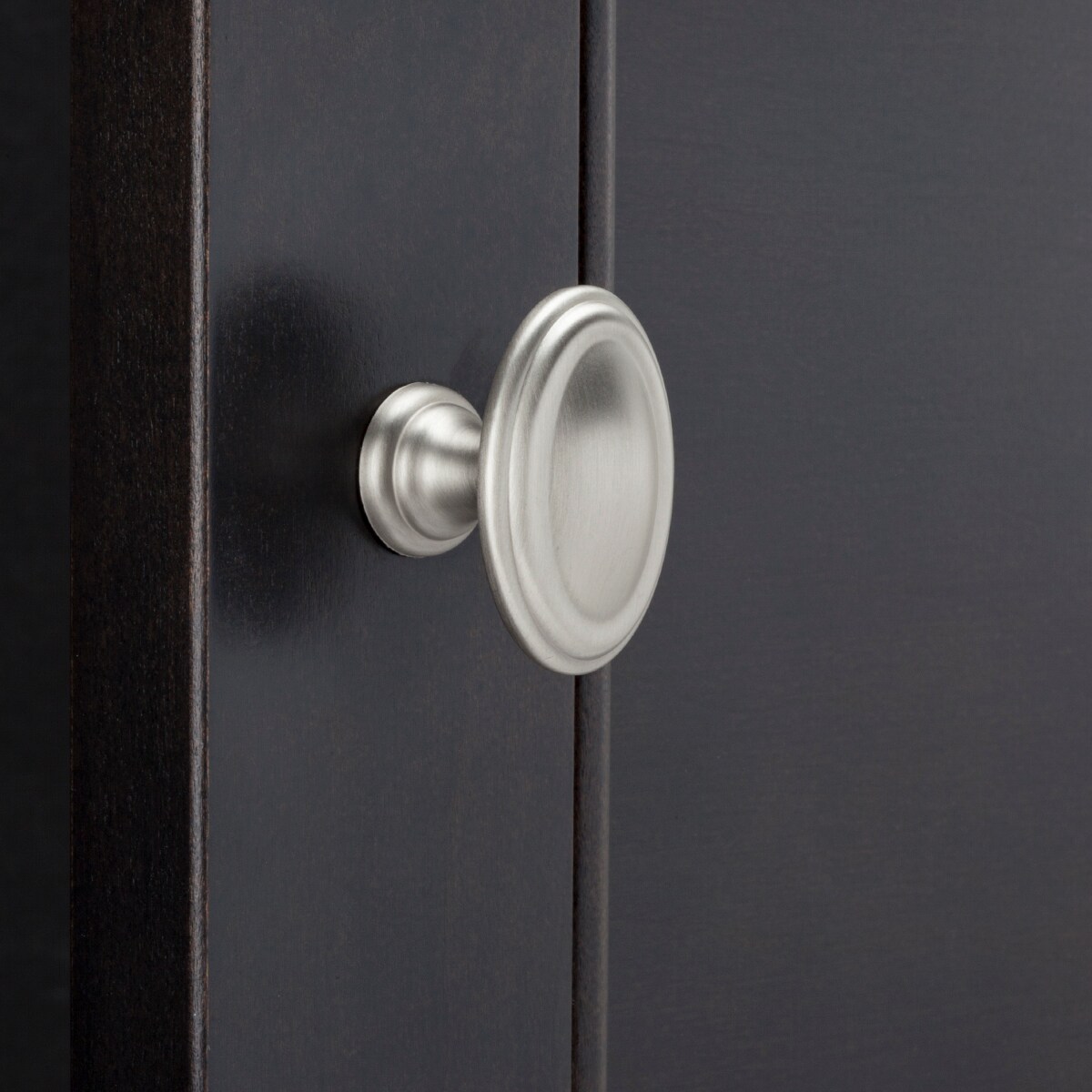 Sumner Street Home Hardware RL060667 Cabinet-Knobs - View #4