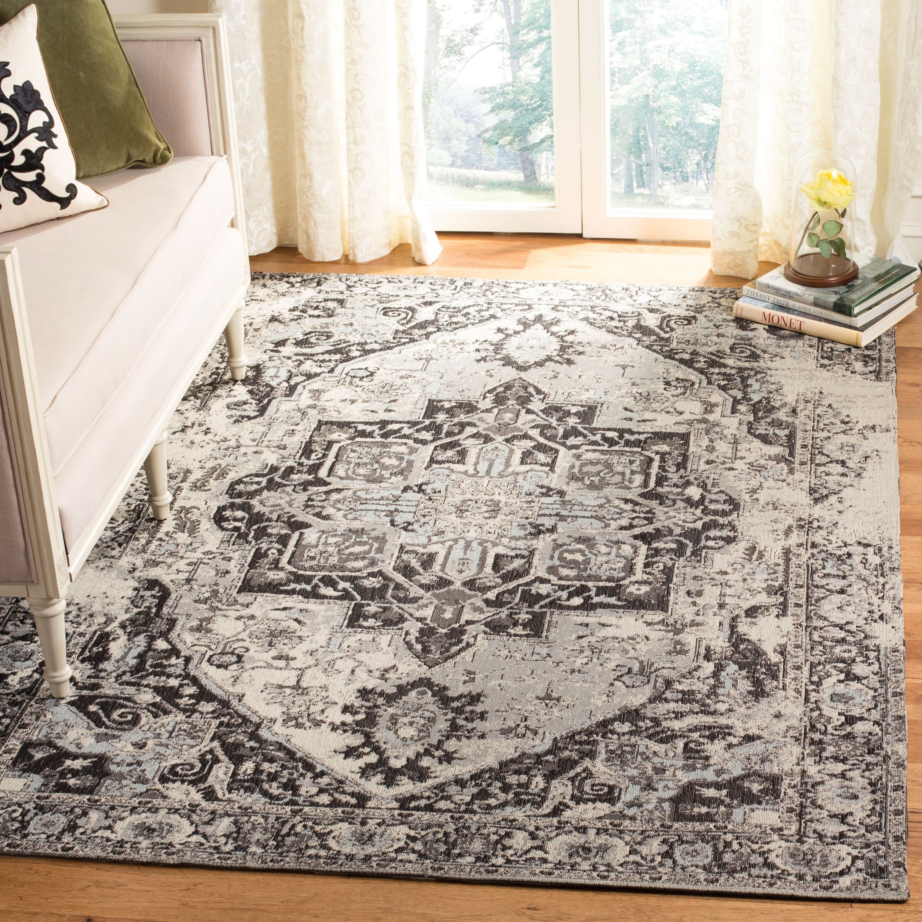 Safavieh CLV111H-8 Classic Vintage Stion 8 x 10 (ft) Loomed Polyester Anthracite Rectangular Indoor Distressed/Overdyed Vintage Area rug