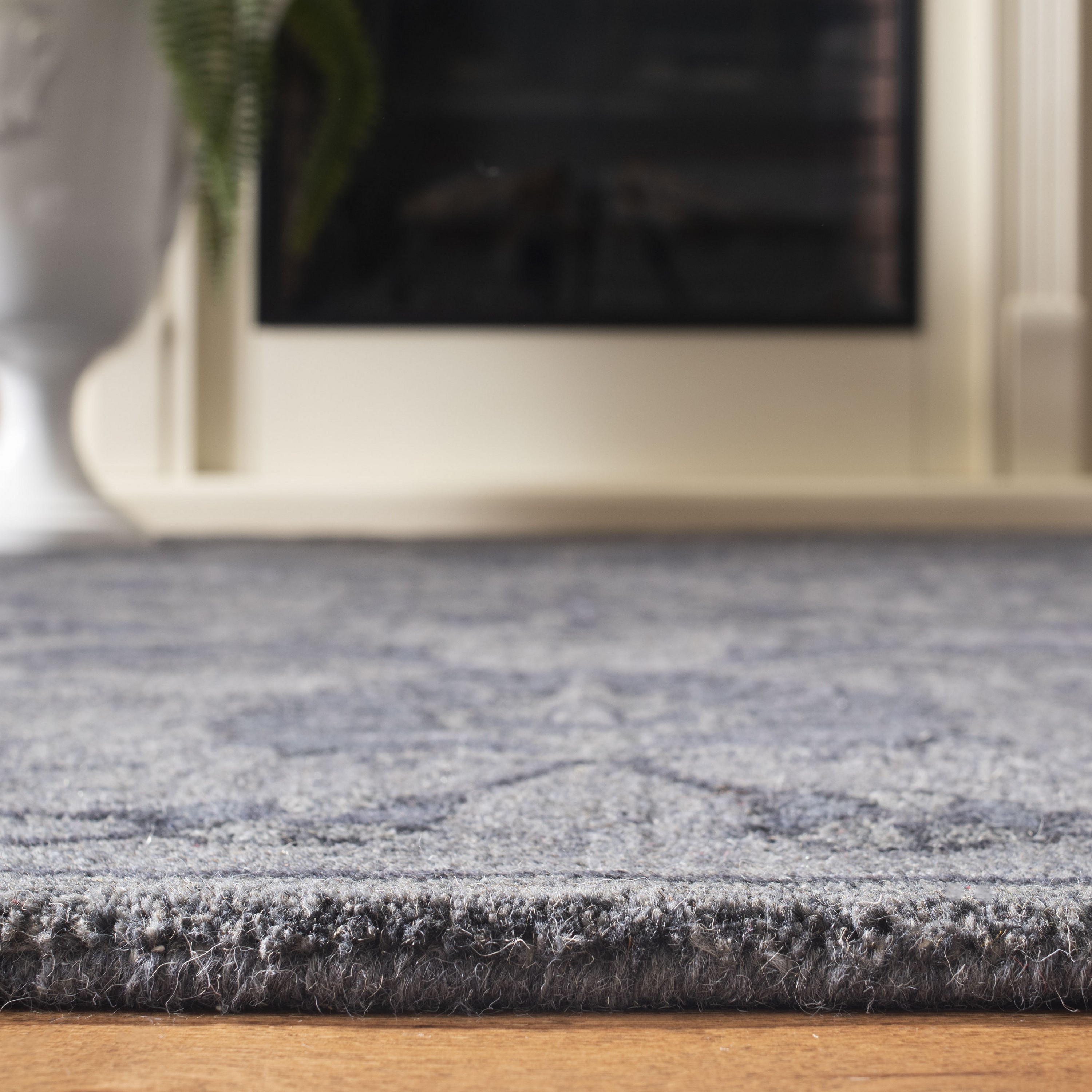 Safavieh AT824B-8 rugs - View #5