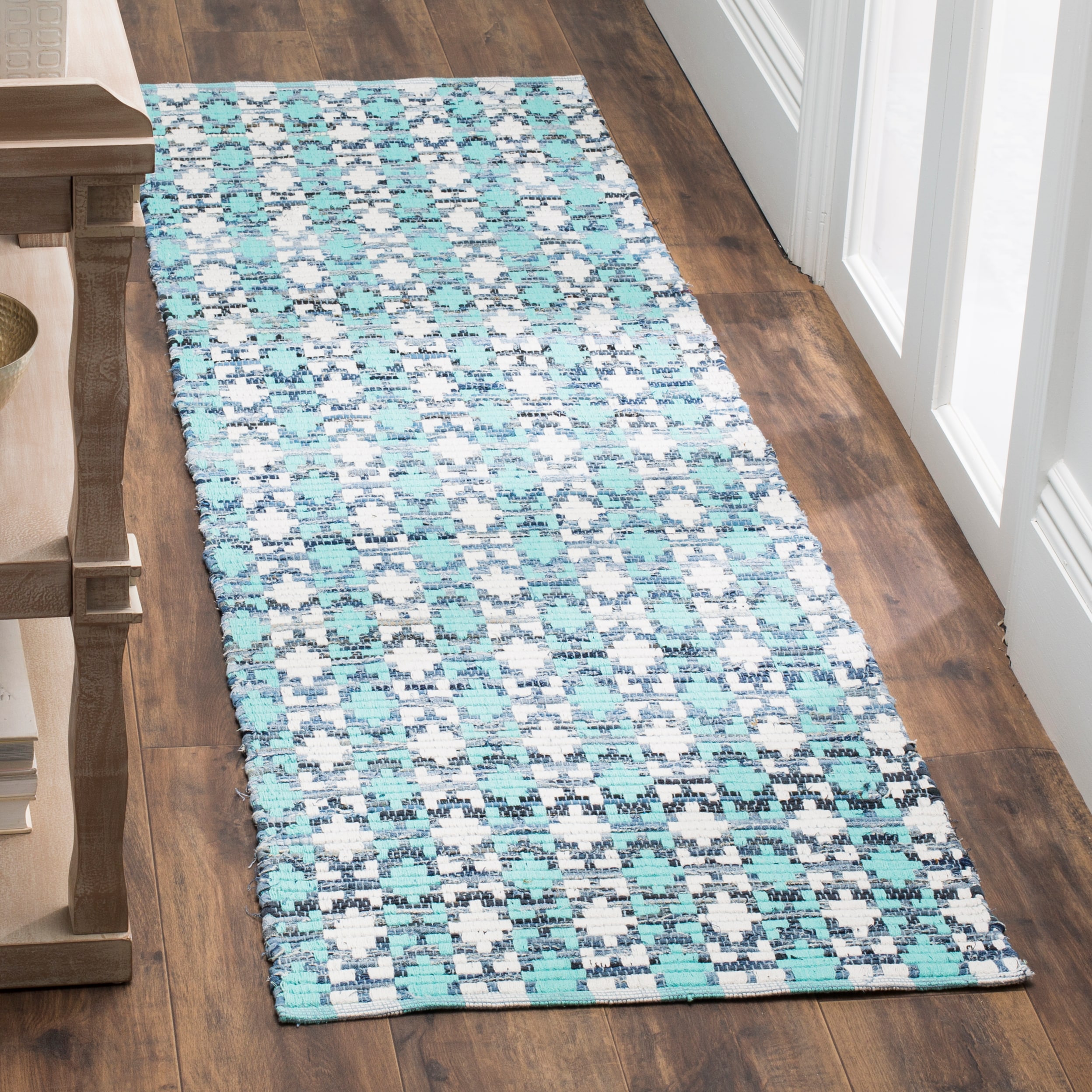 Safavieh MTK123C-26 Montauk Bondi 2 x 6 (ft) Cotton Turquoise/Multi Rectangular Indoor Stripe Coastal Runner rug