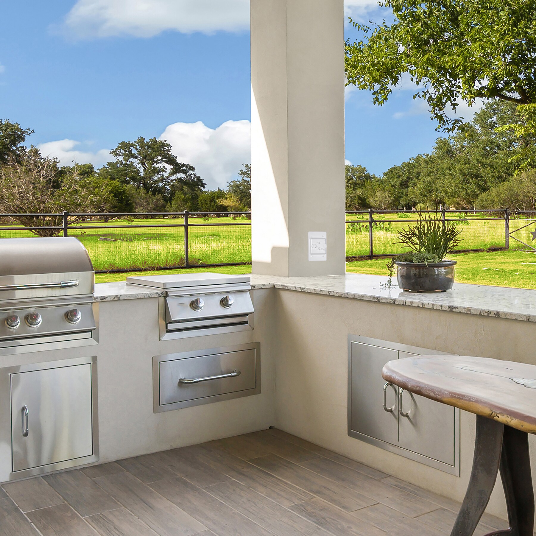 Hubbell PTC100WH Electrical-Box-Covers - View #2