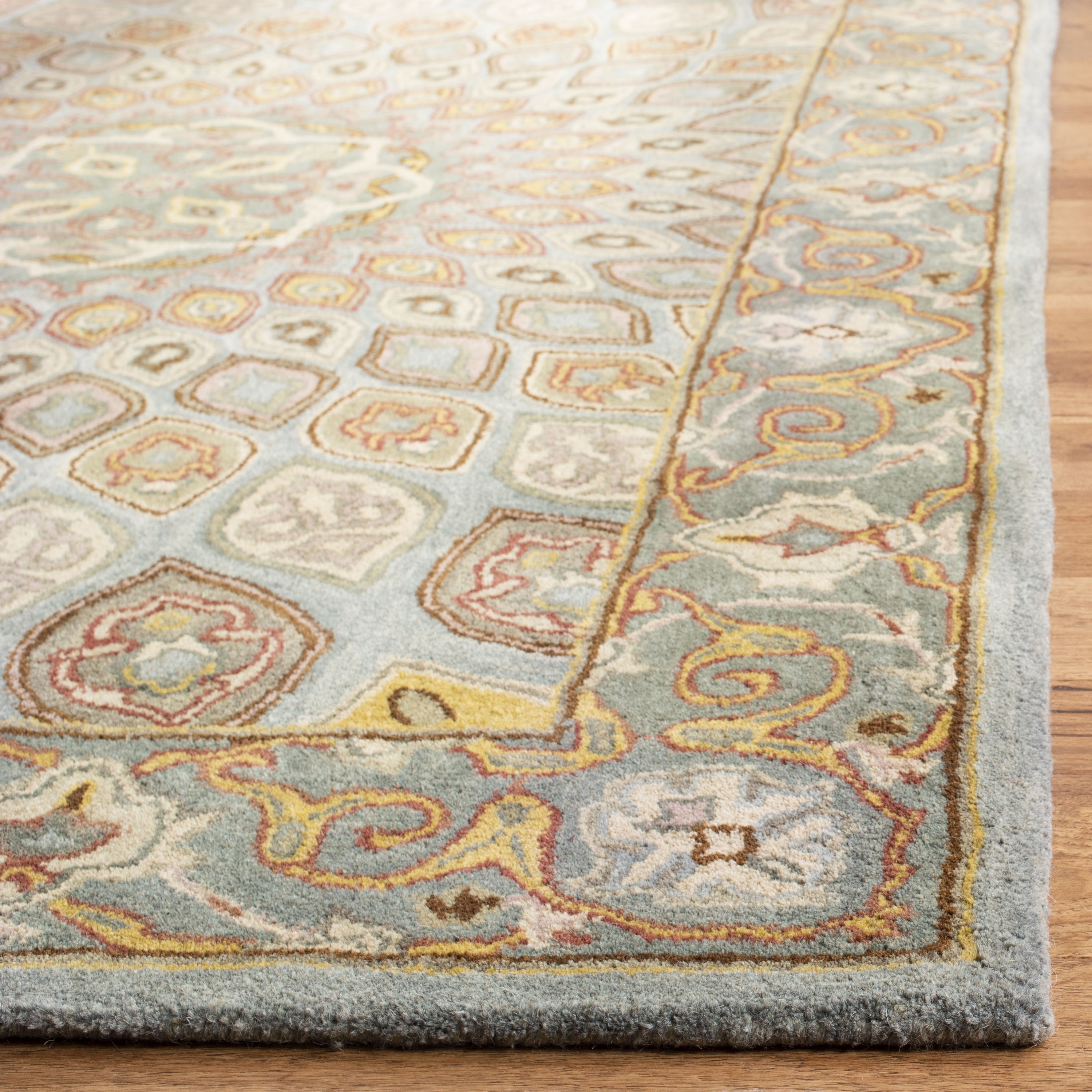 Safavieh HG914B-10SQ rugs - View #3