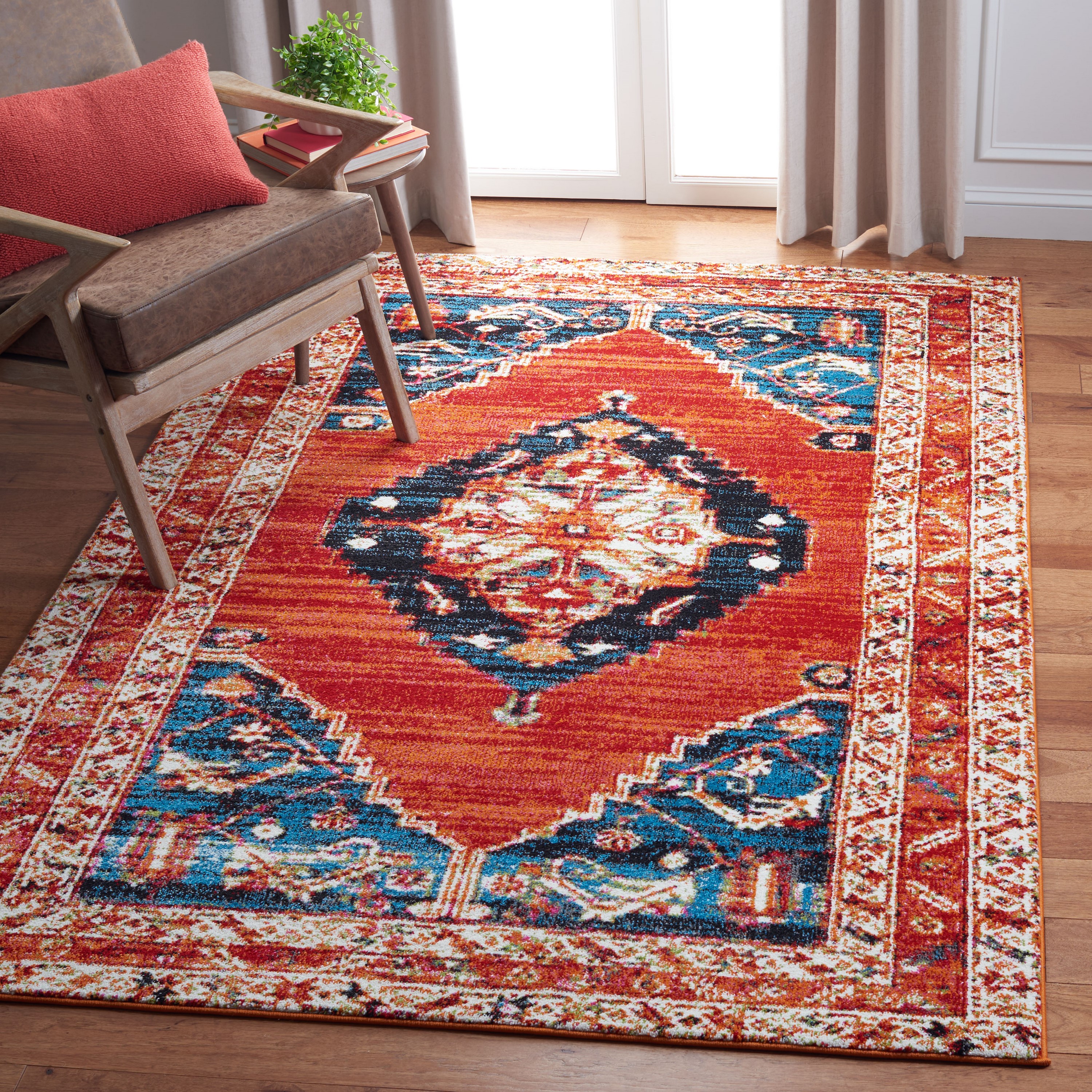 Safavieh VTH228Q-3 Vintage Hamadan Habri 3 x 5 (ft) Loomed Polypropylene Red/Navy Rectangular Indoor Floral/Botanical Global Throw rug
