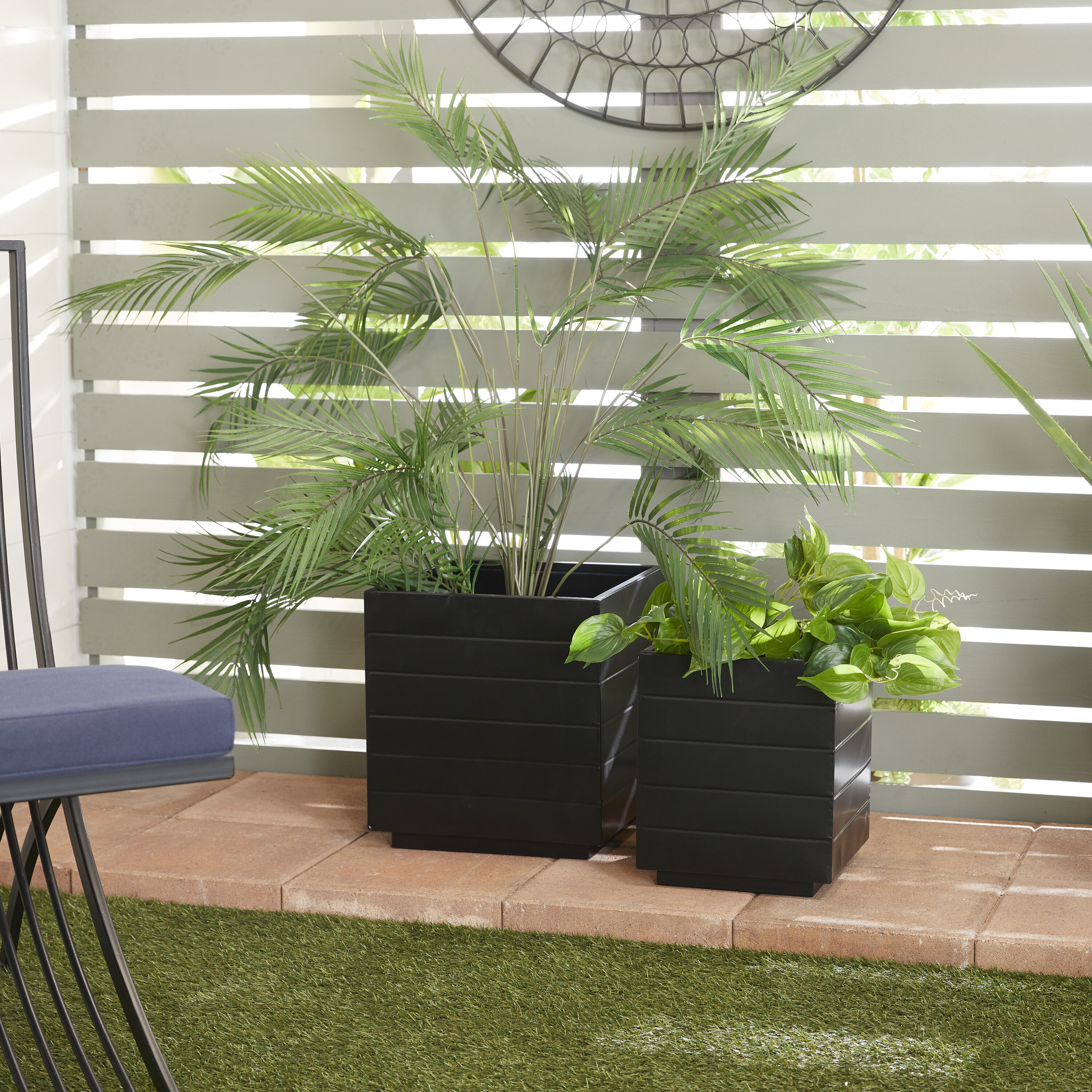 Grayson Lane 78435 2 -Pack Square 14.0-in W Large Black Metal Contemporary/Modern Indoor/Outdoor Planter