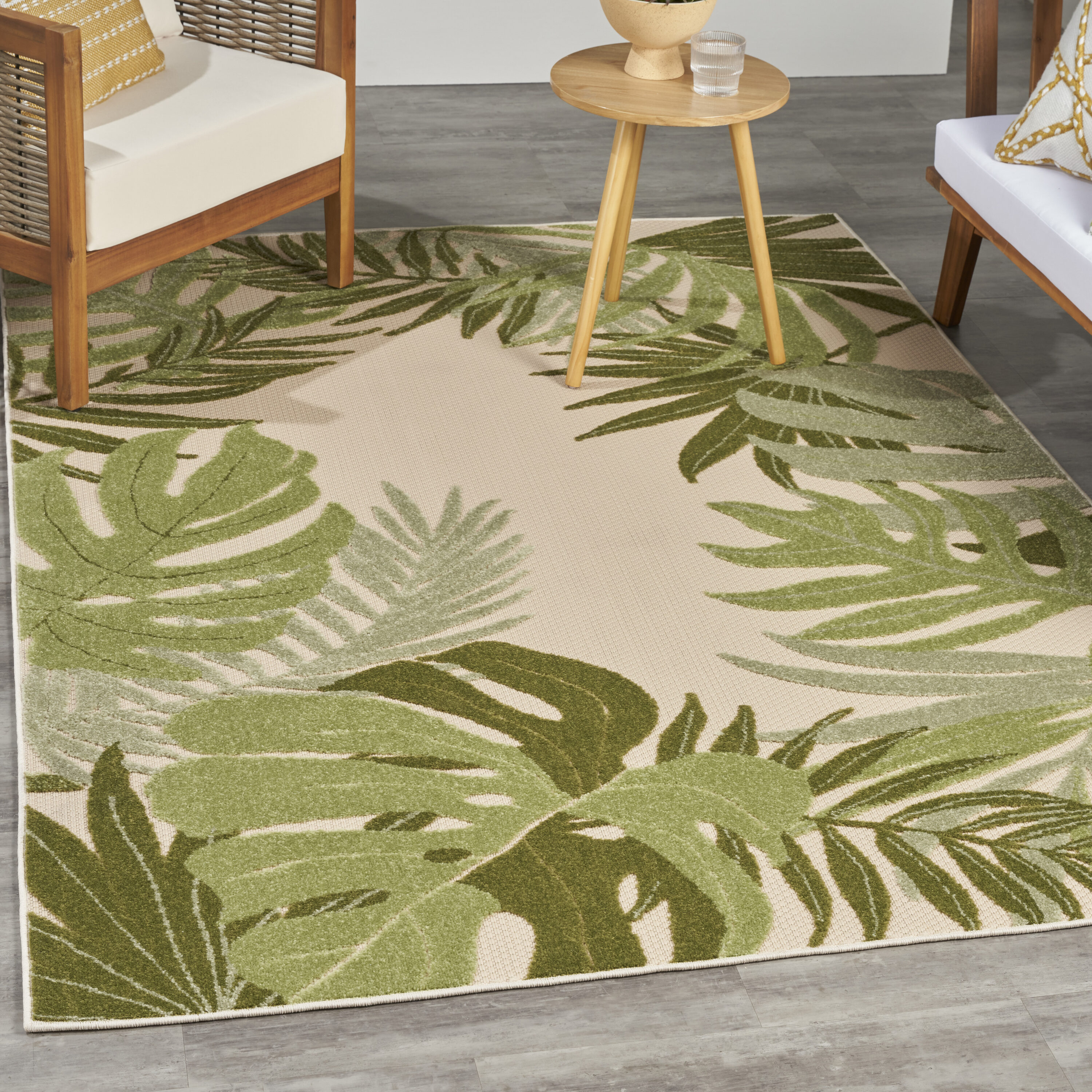 Nourison Home 099446953605 4 x 6 (ft) Loomed Polypropylene Ivory Green Rectangular Indoor/Outdoor Floral/Botanical Tropical Area rug