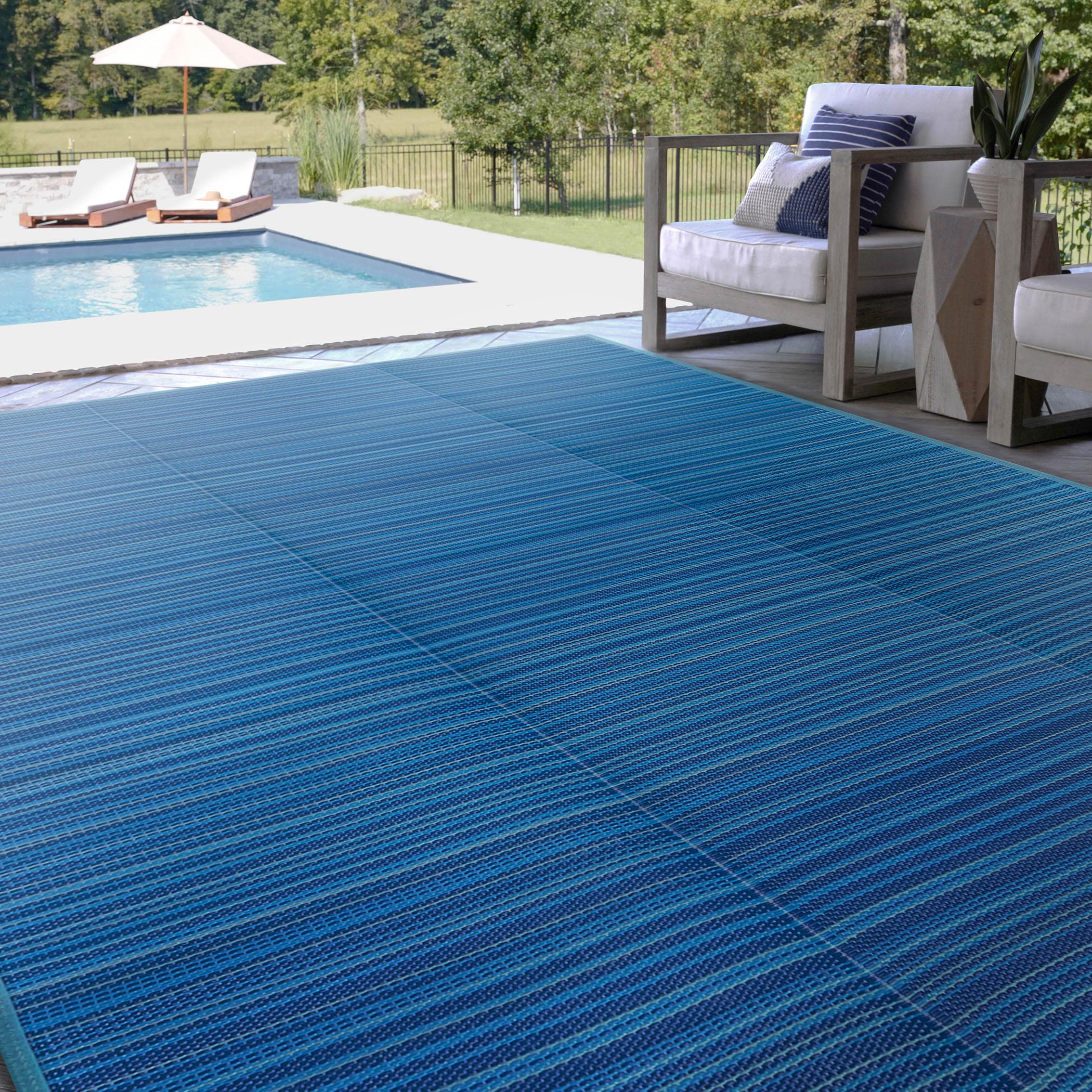 Tayse LNA1006 5X7 Luna 5 x 7 (ft) Flatweave Polypropylene Bright Blue Rectangular Outdoor Stripe Coastal Area rug