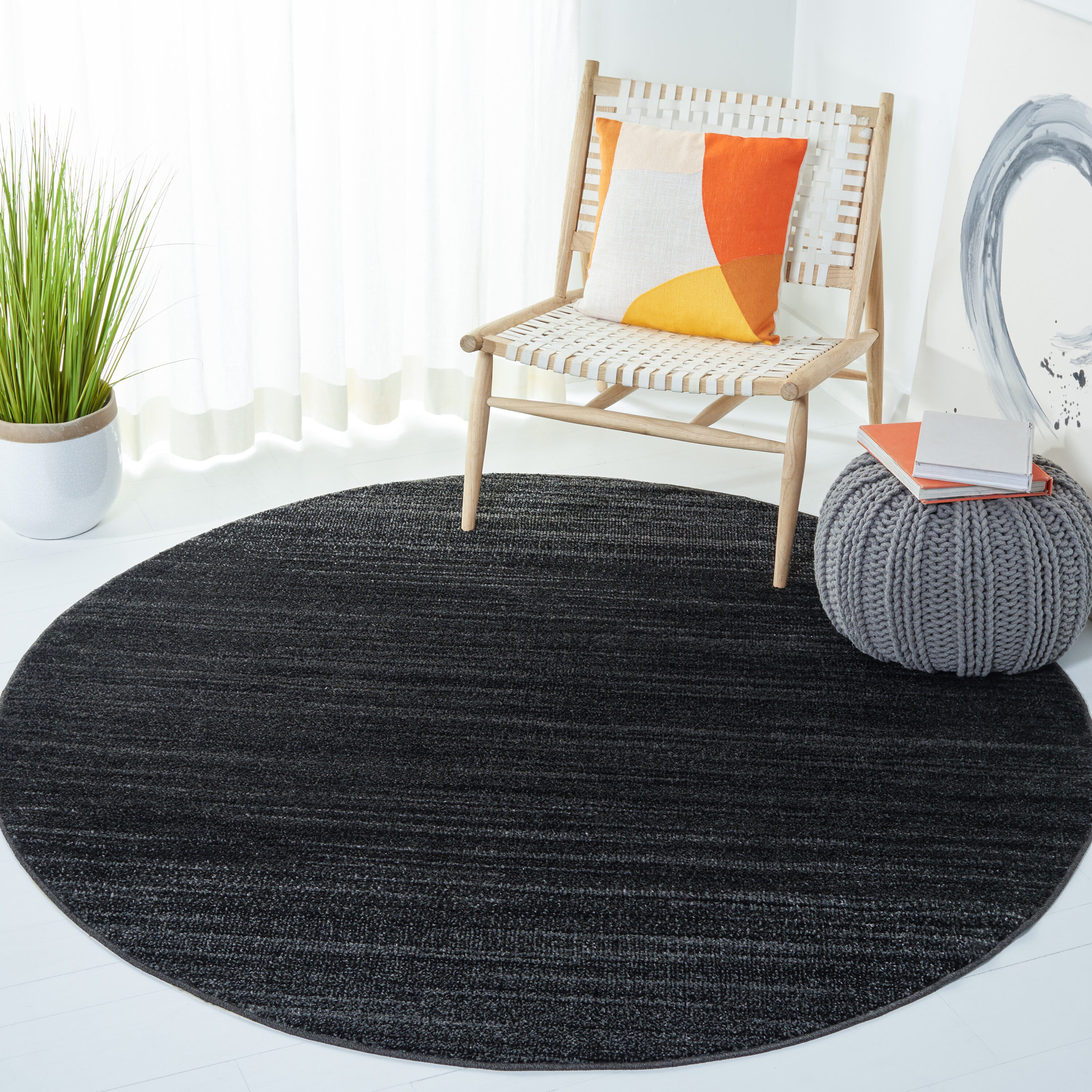 Adirondack 284F Black Ivory 6ft x 6ft Round Rug