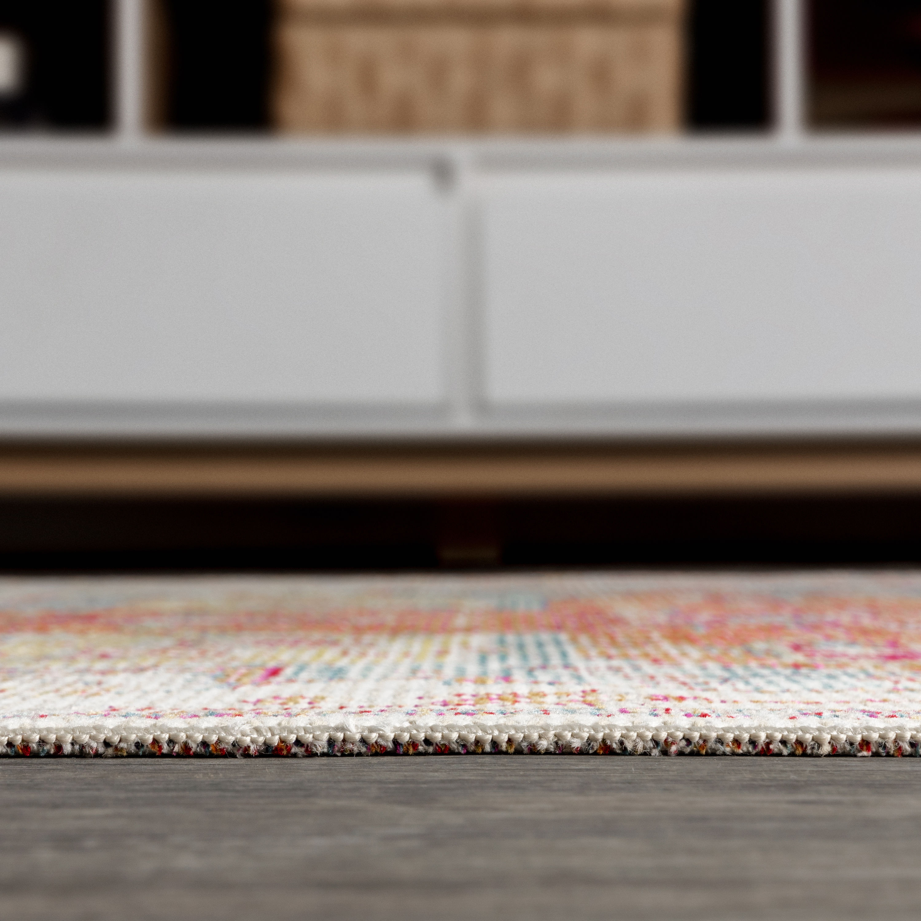 Zafra Vintage Medallion Blue and Coral 5' x 8' Area Rug