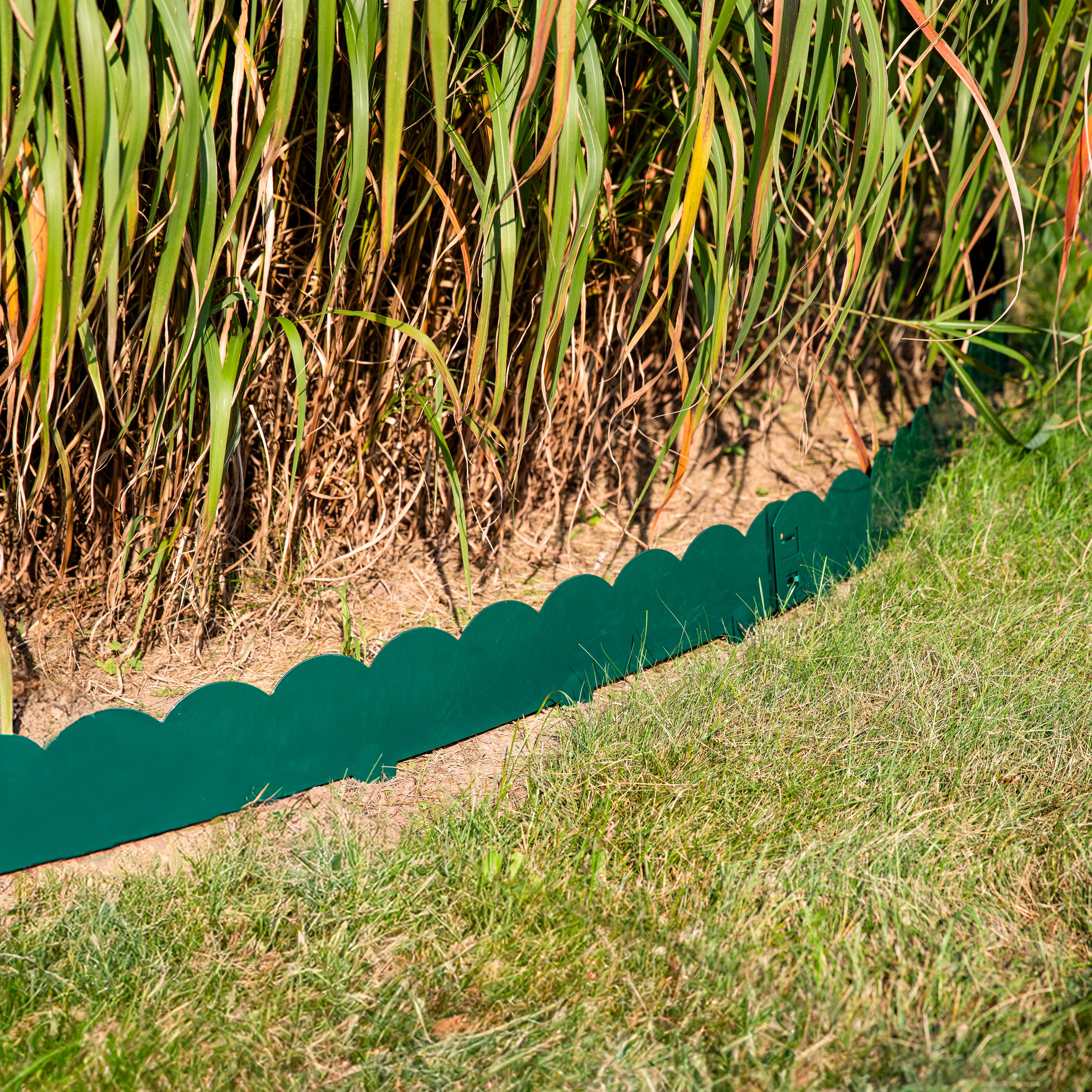 Sunnydaze Decor HBM-2155 16.7-ft x 7.25-in 5 -Pack Green Steel Landscape edging section