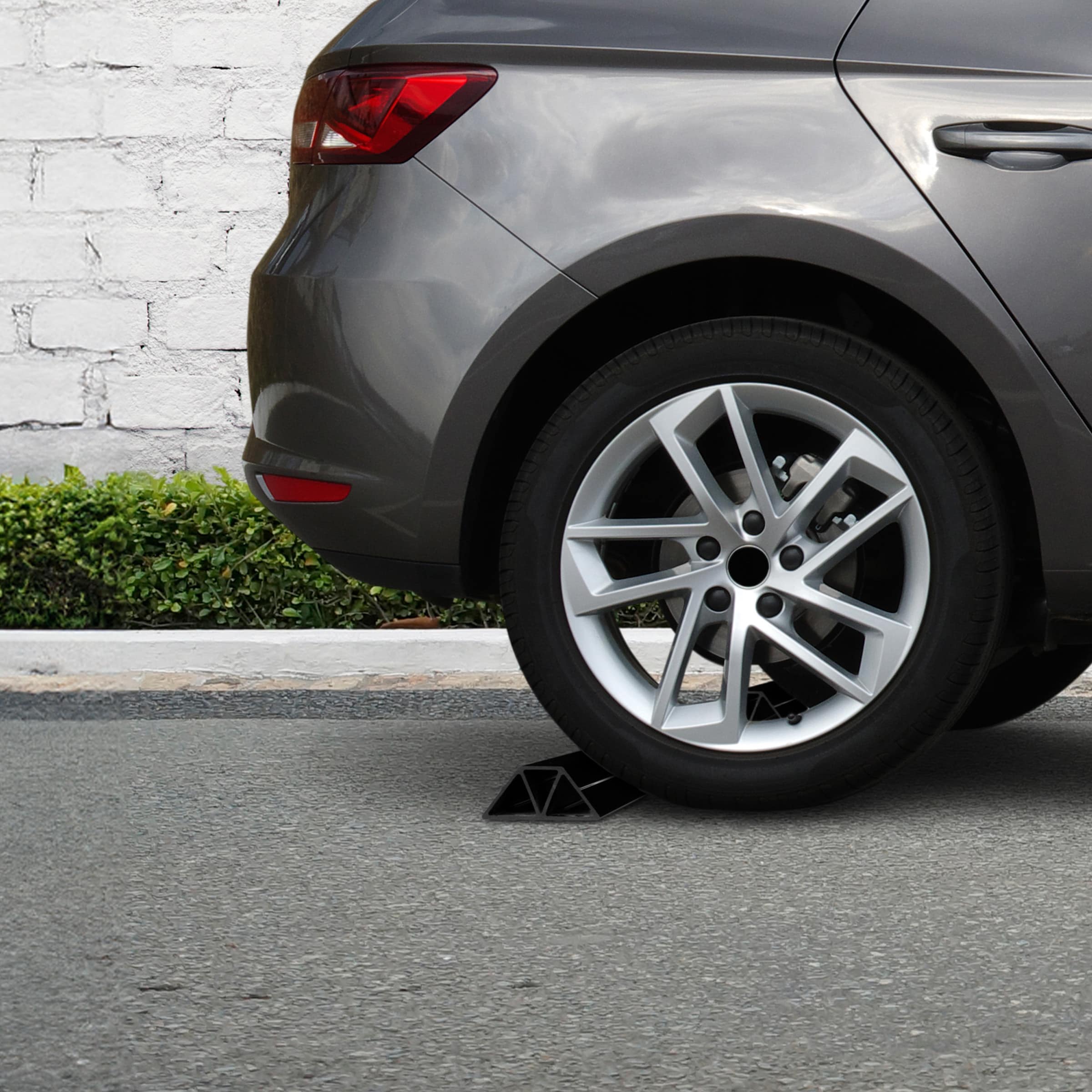 Stalwart 75-CAR2019 Traffic-Safety-Equipment - View #9