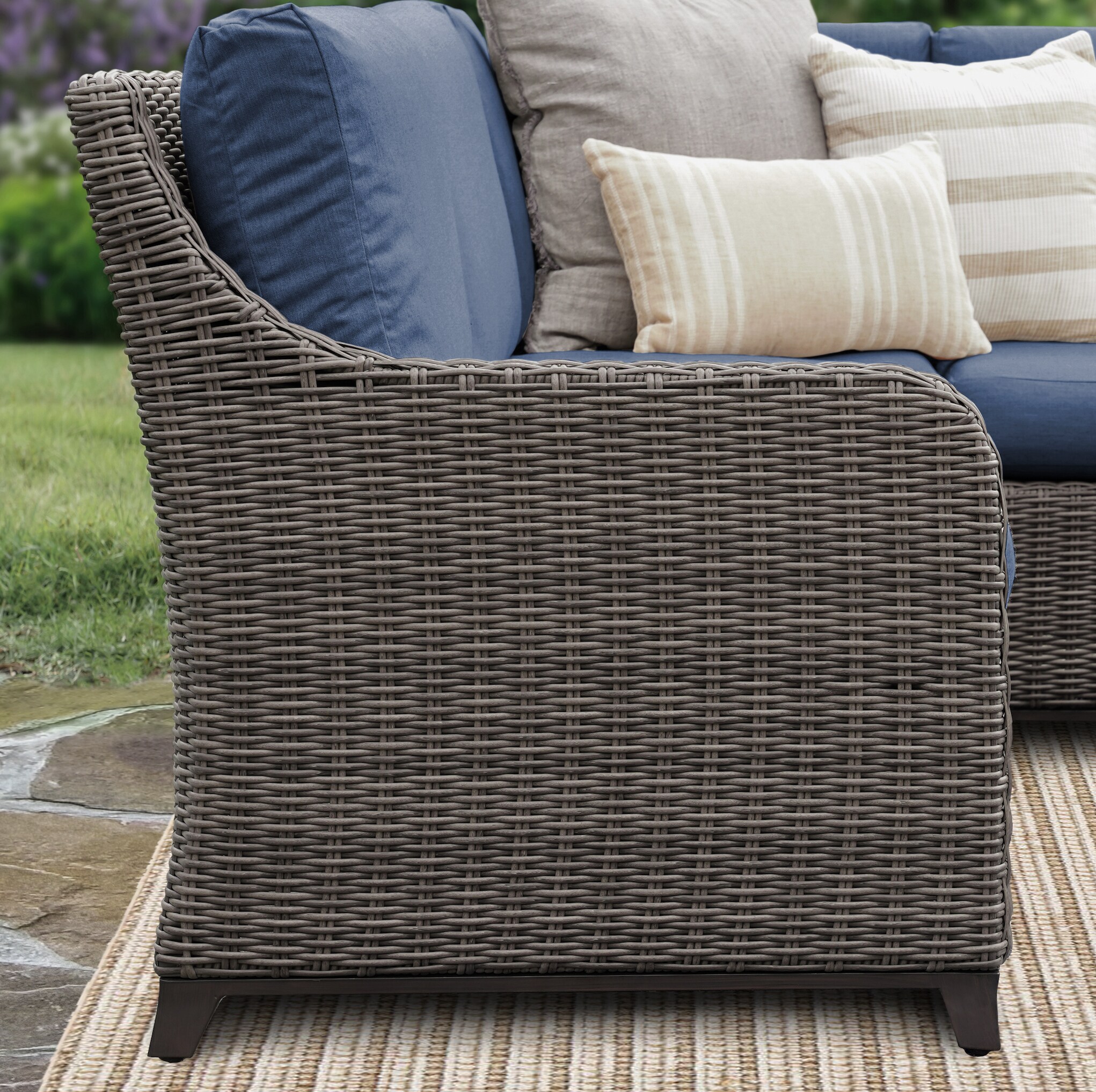 Leisure Made 254988-NVY Patio-Sofas-Daybeds - View #5