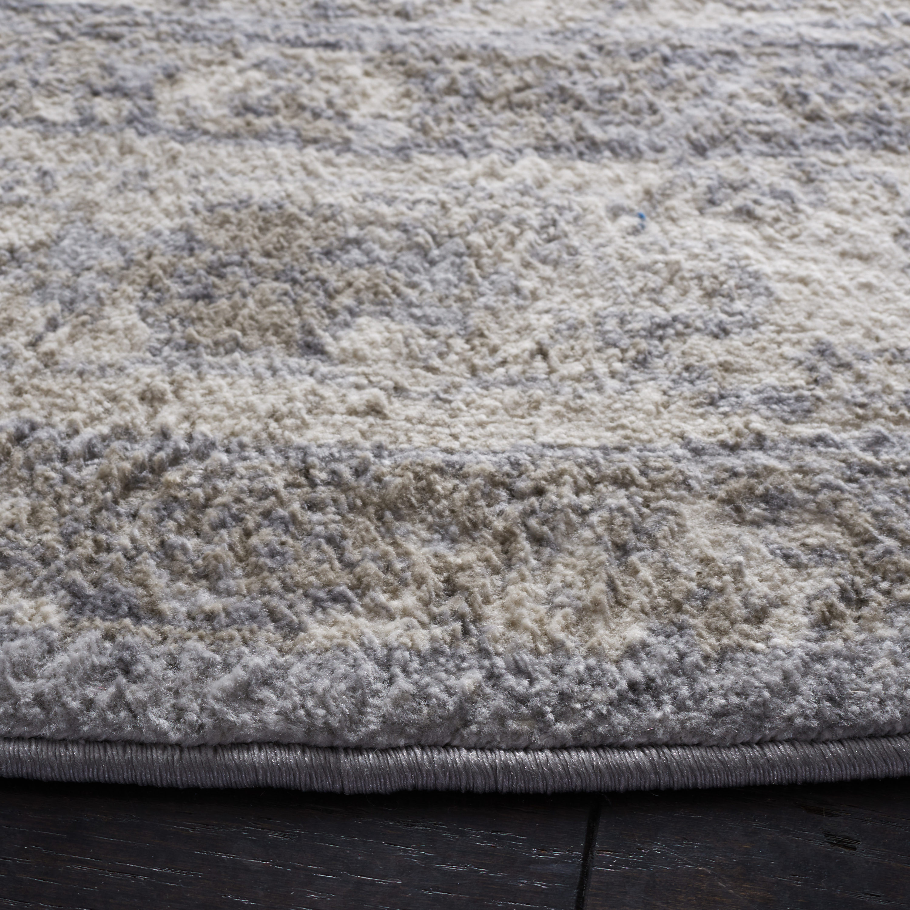Safavieh BNT852F-7R rugs - View #3