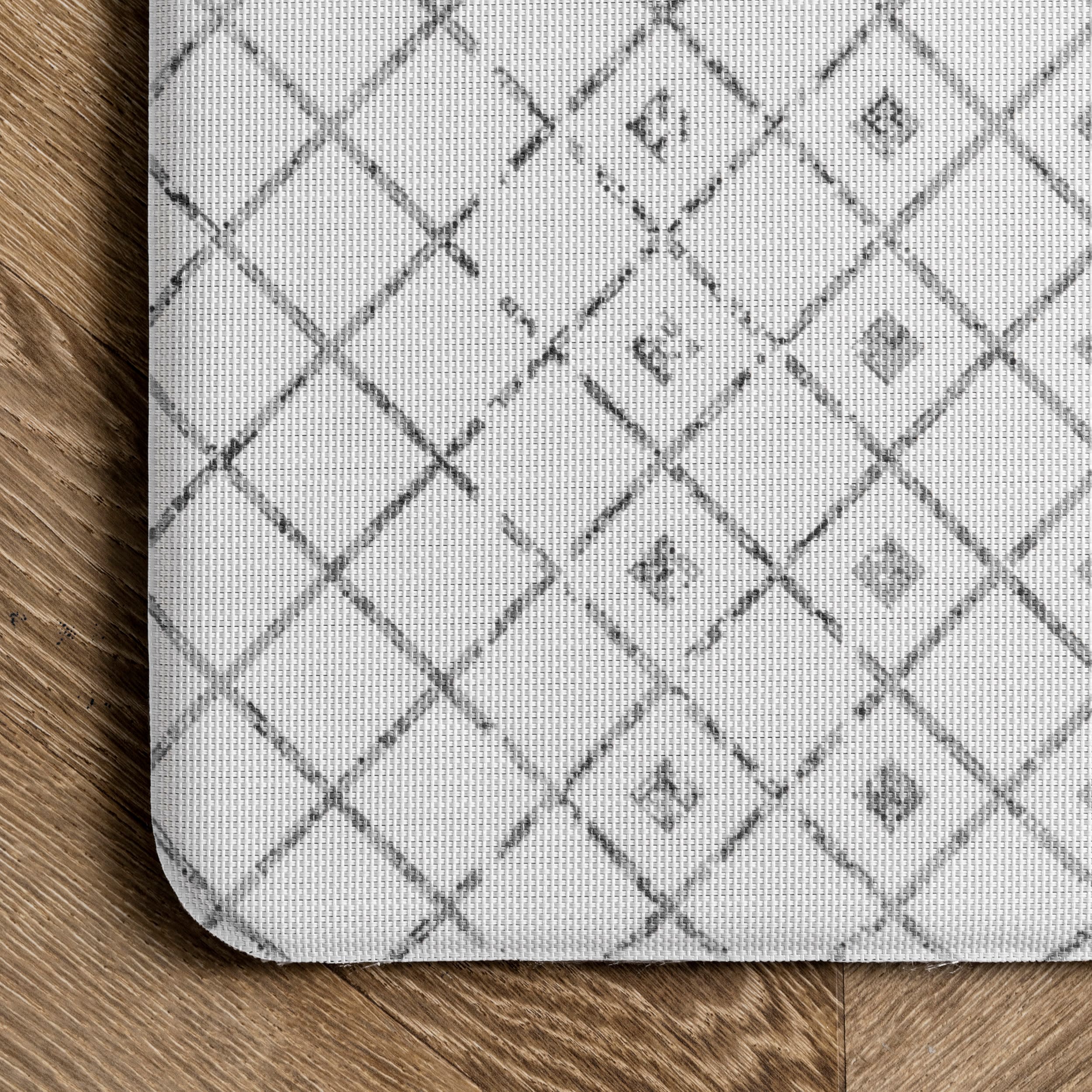 Light Gray Moroccan Pattern Anti-Fatigue Comfort Mat 18" x 30"