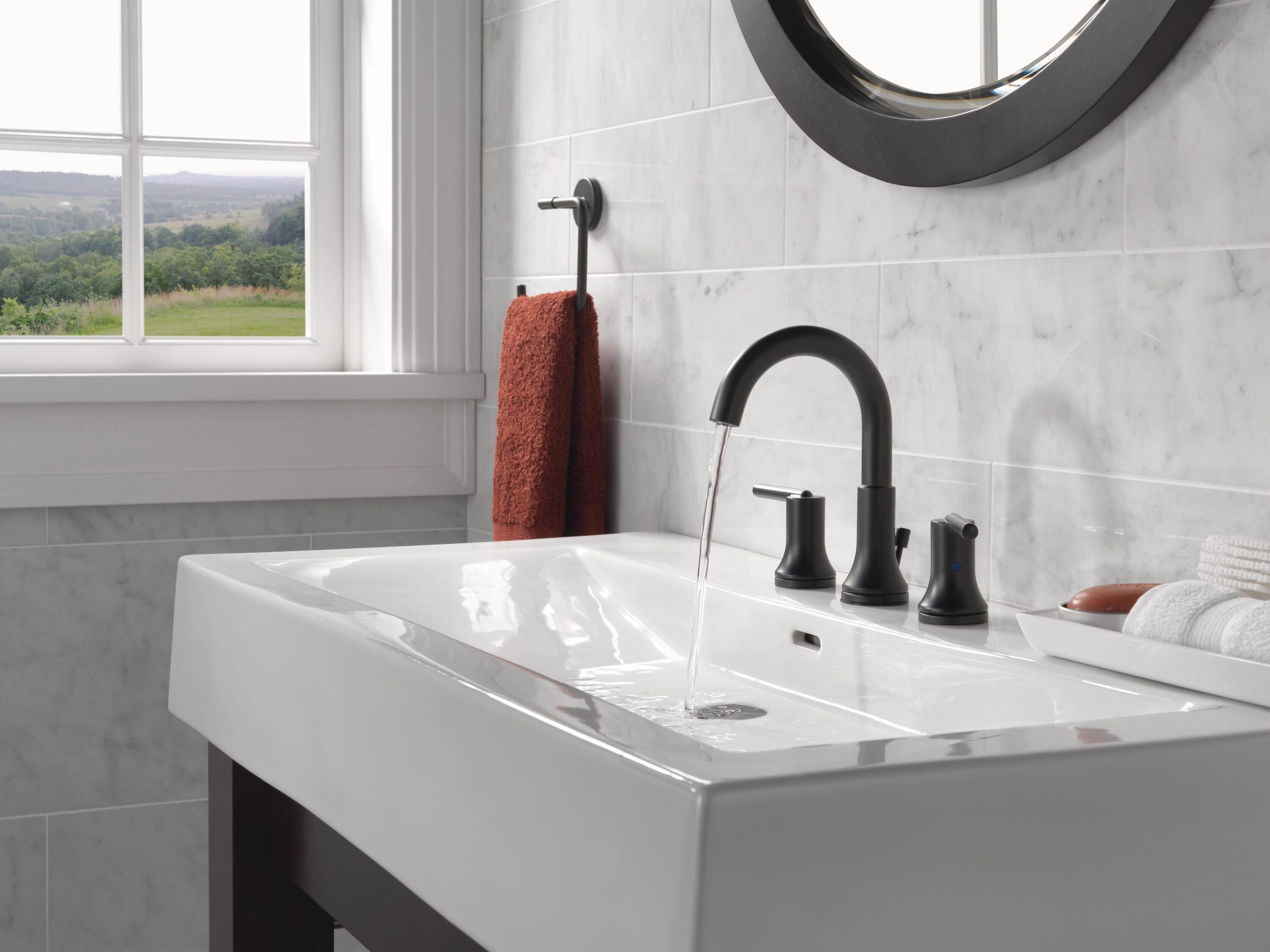 Delta 3559-BLMPU-DST Lavatory-Faucets - View #2