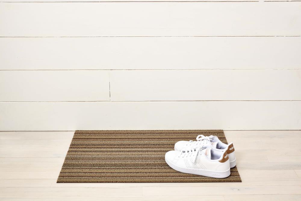 Chilewich Chilewich Shag Mats 2 X 3 (ft) Shadow Indoor/Outdoor Stripe Area  Rug in the Rugs department at