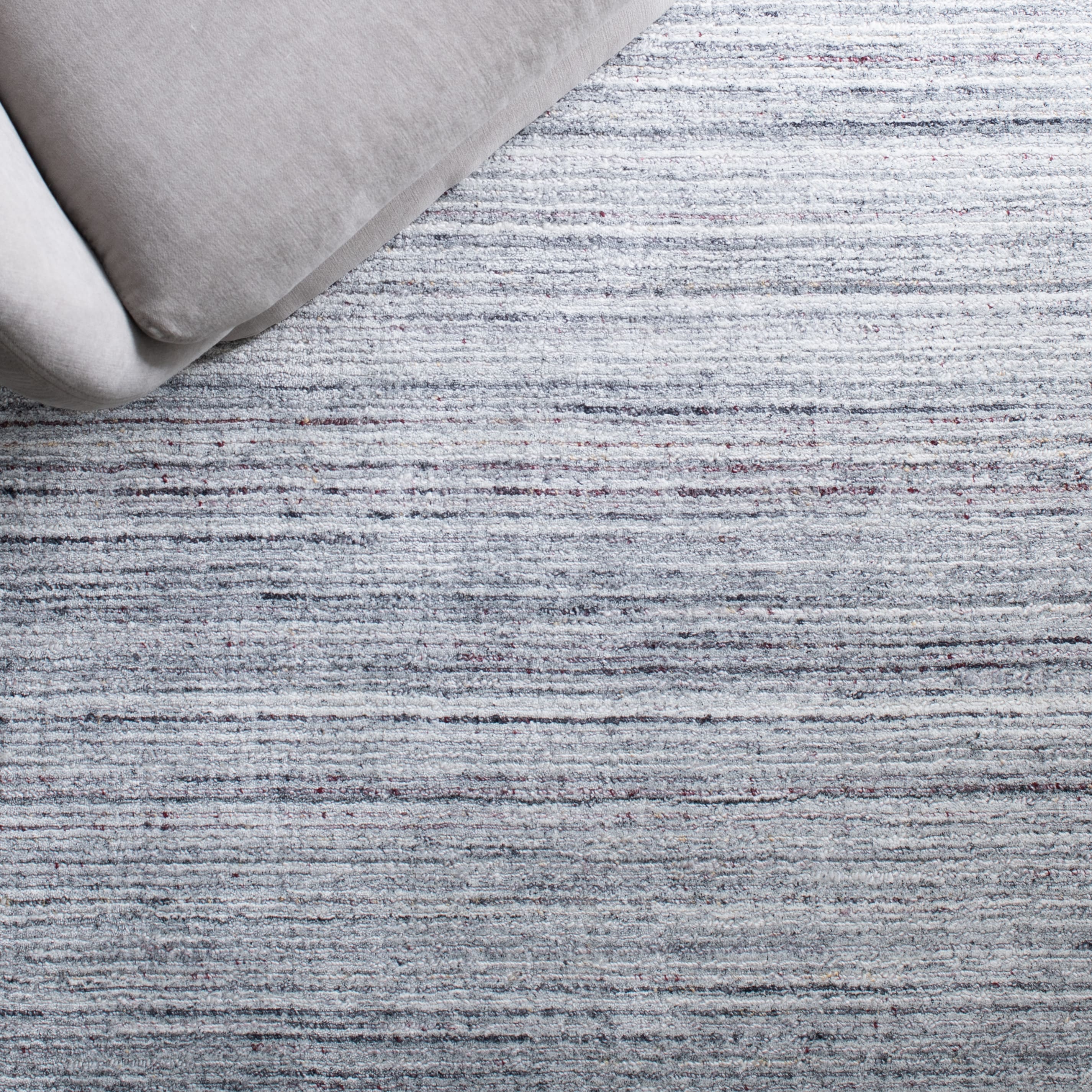 Safavieh MIR470F-5 rugs - View #6