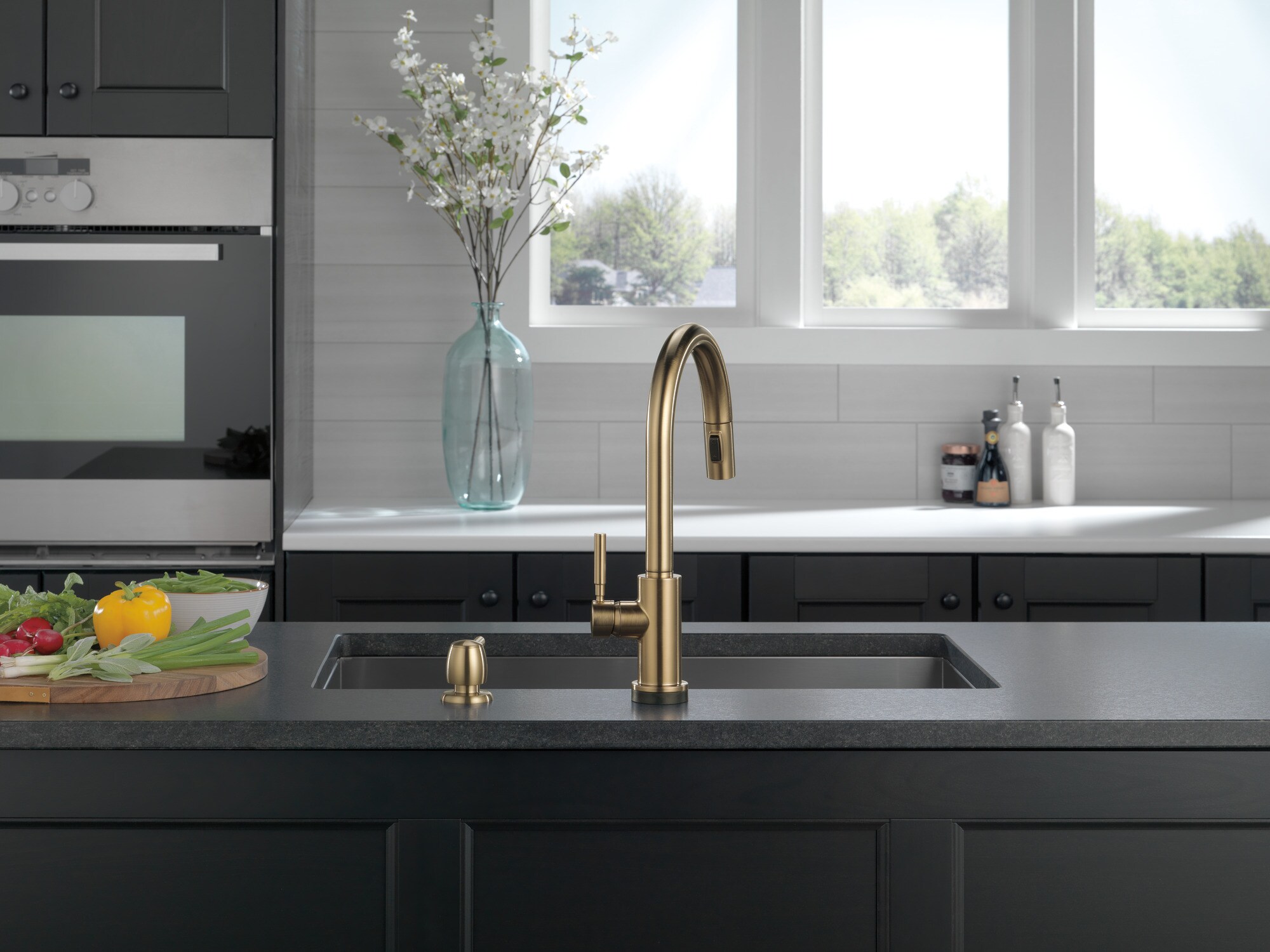 Delta Trask Touch-on2O Champagne Bronze Double Pull-down Touch Kitchen  Faucet with Sprayer (Deck Plate and Soap Dispenser Included)