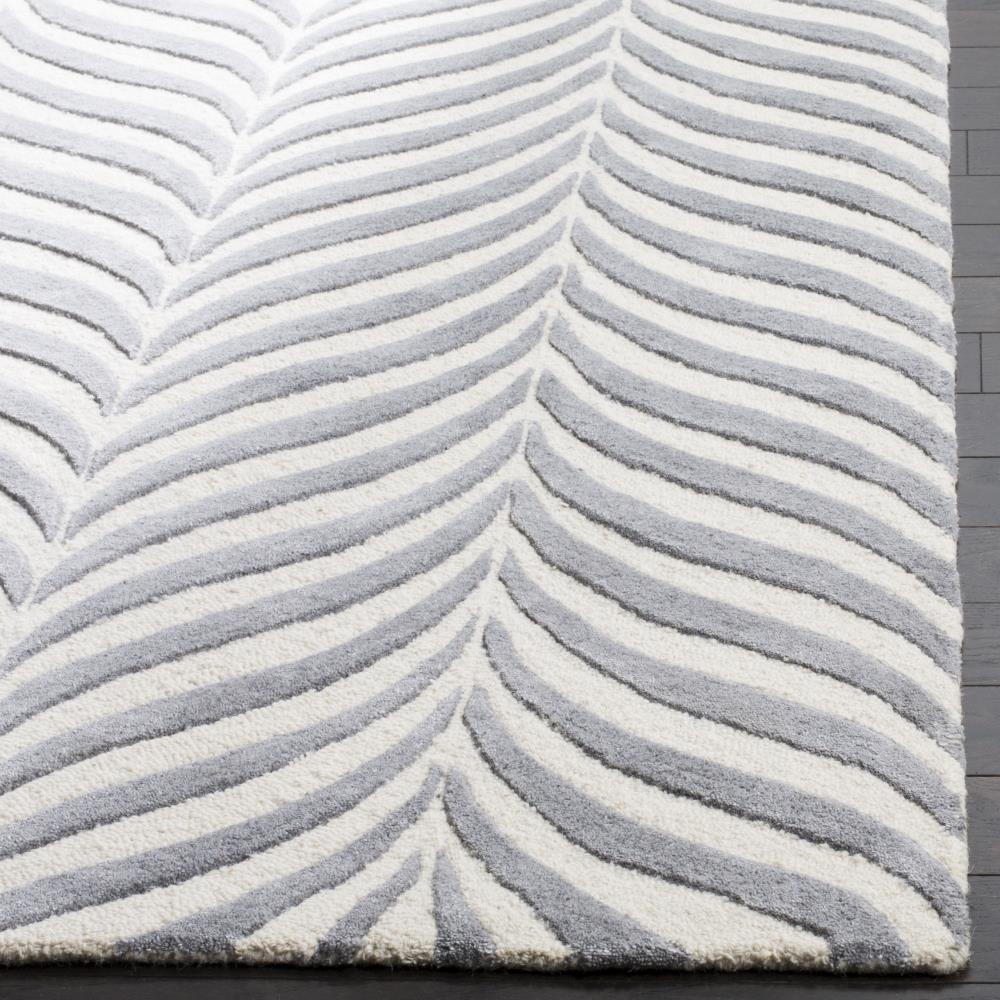 Safavieh BEL135B-5SQ rugs - View #3