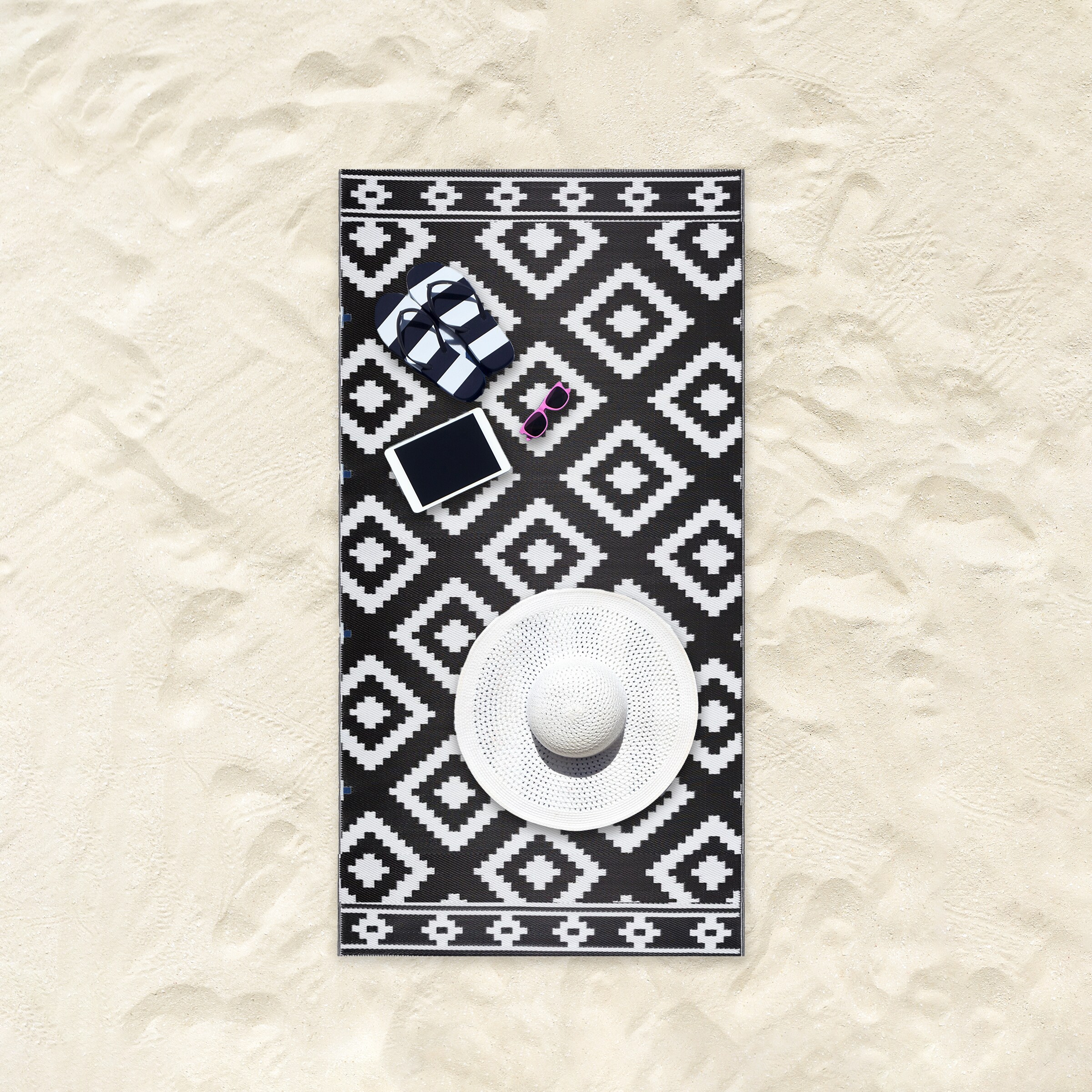 Playa Rug PLY-R-MLN-BW-2X6 rugs - View #6