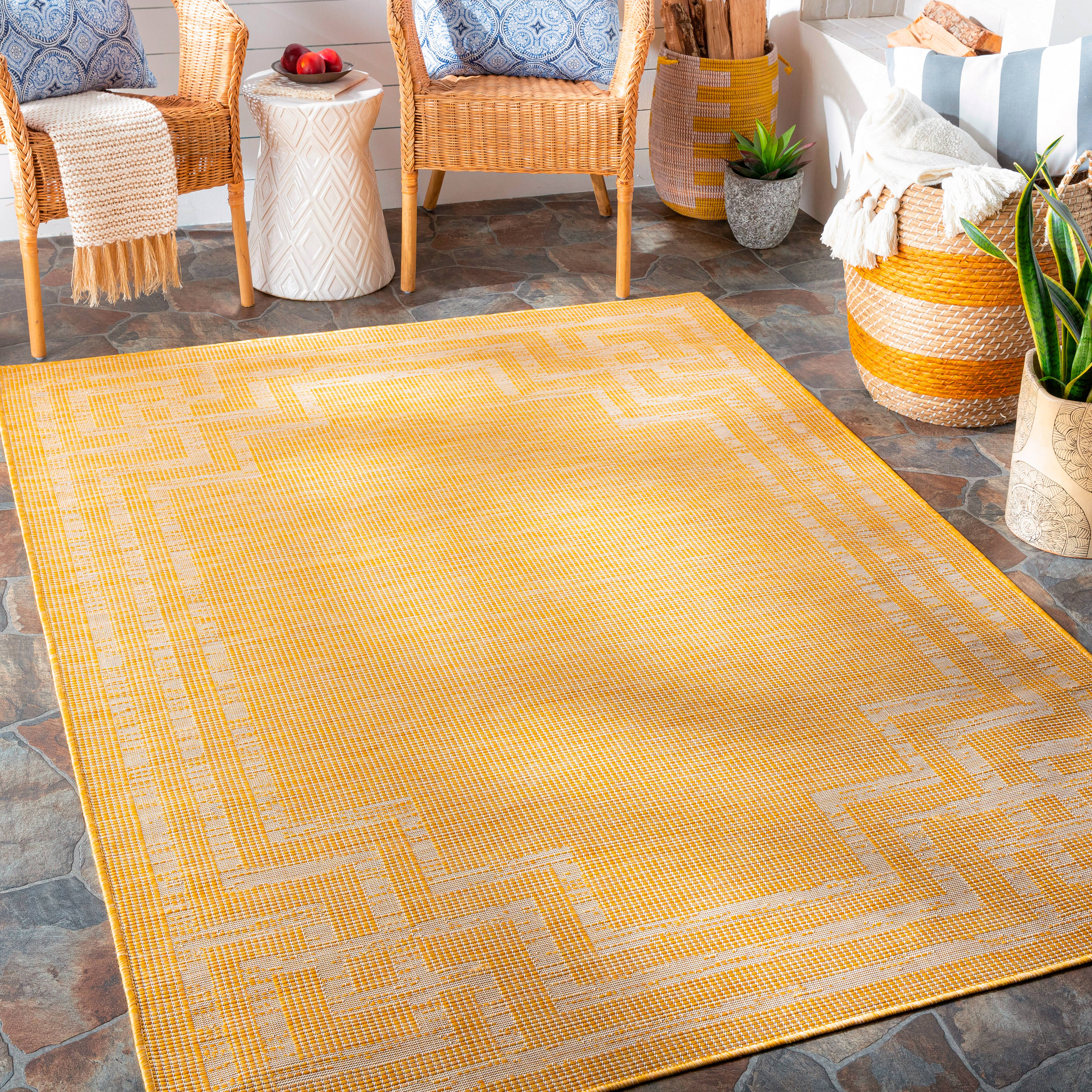 Artistic Weavers PSA2354-274 Pasadena 3 X 4 (ft) Yellow Indoor/Outdoor Abstract Oriental Area Rug