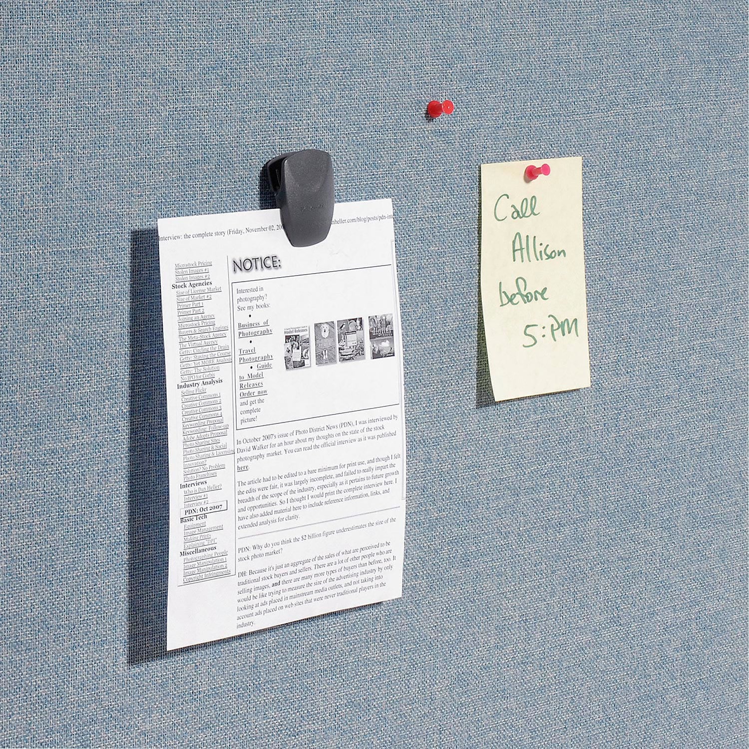 Global Industrial 694664WBL Office-Accessories - View #2