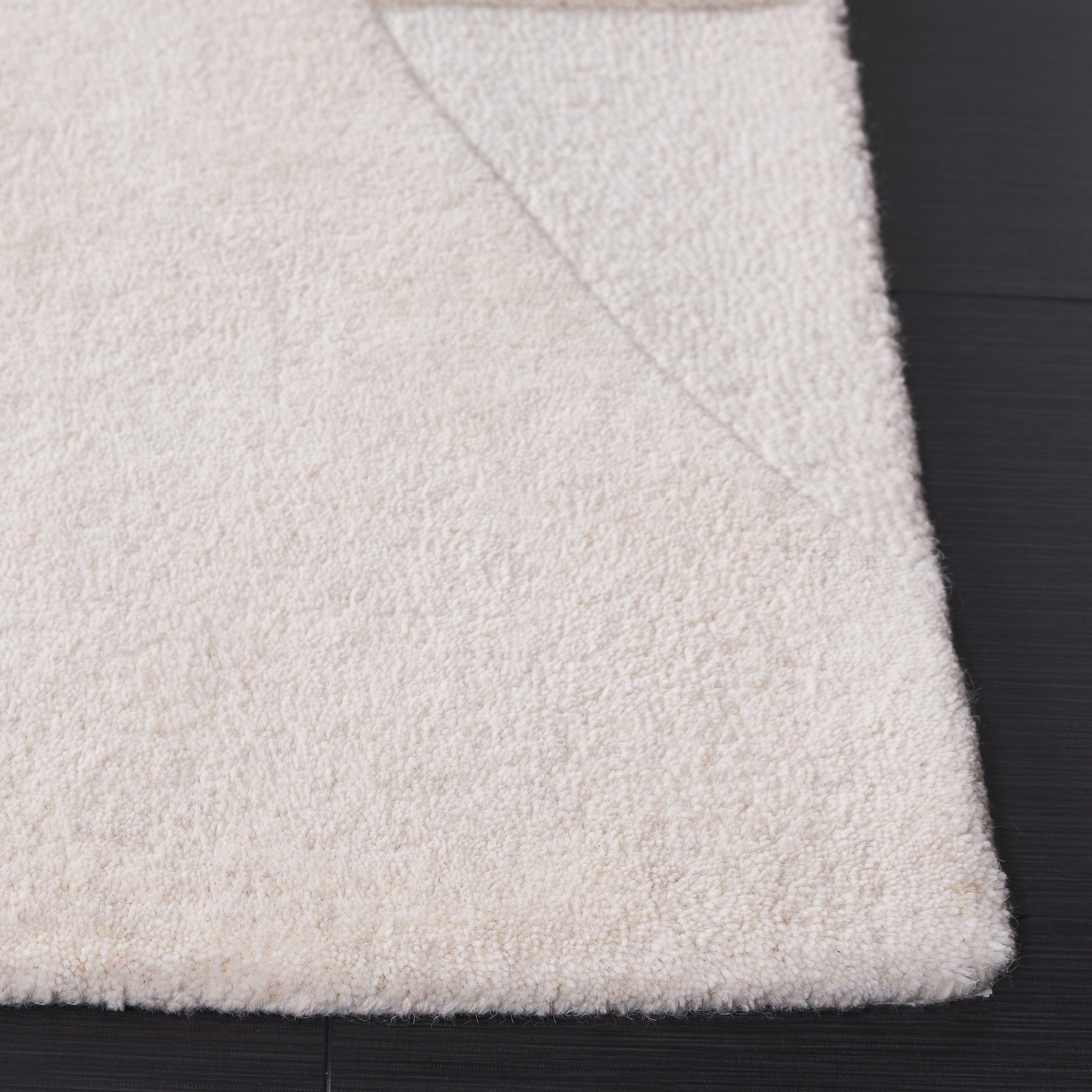 Safavieh FTV351A-5 rugs - View #3