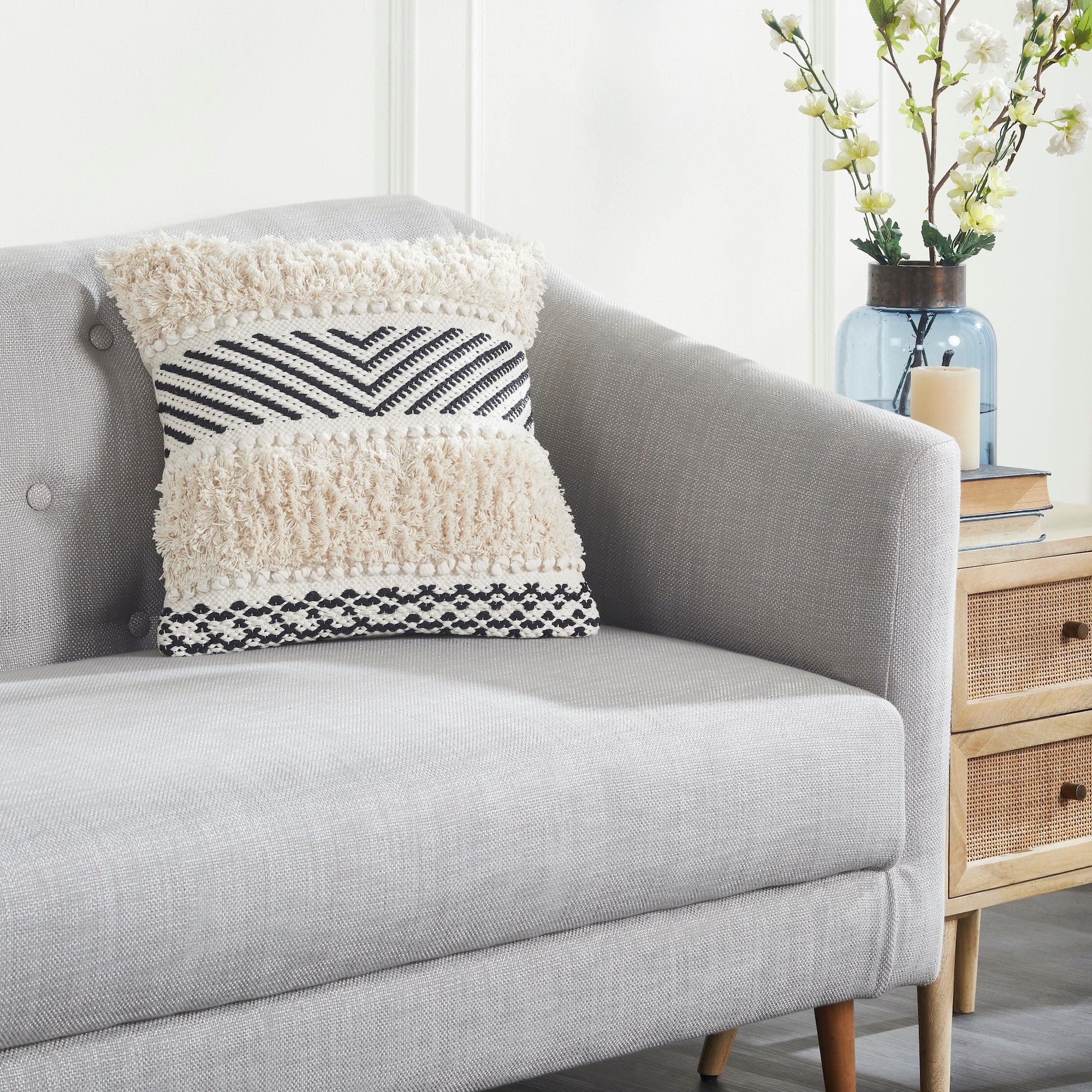 Modern Threads 5DECPLWE-D71-ST Decorative pillow Nando