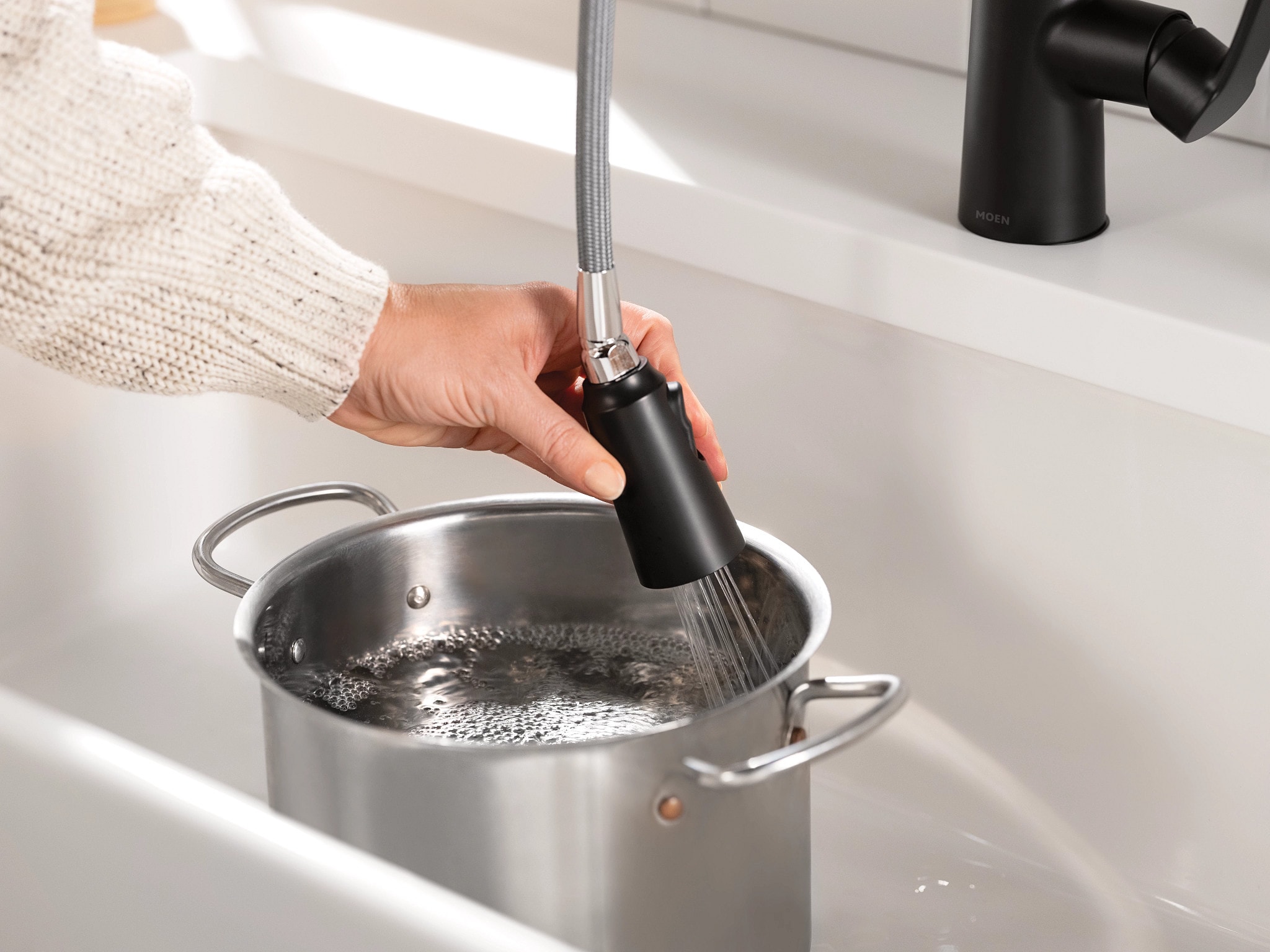 Moen 87028BL Kitchen-Faucets - View #8