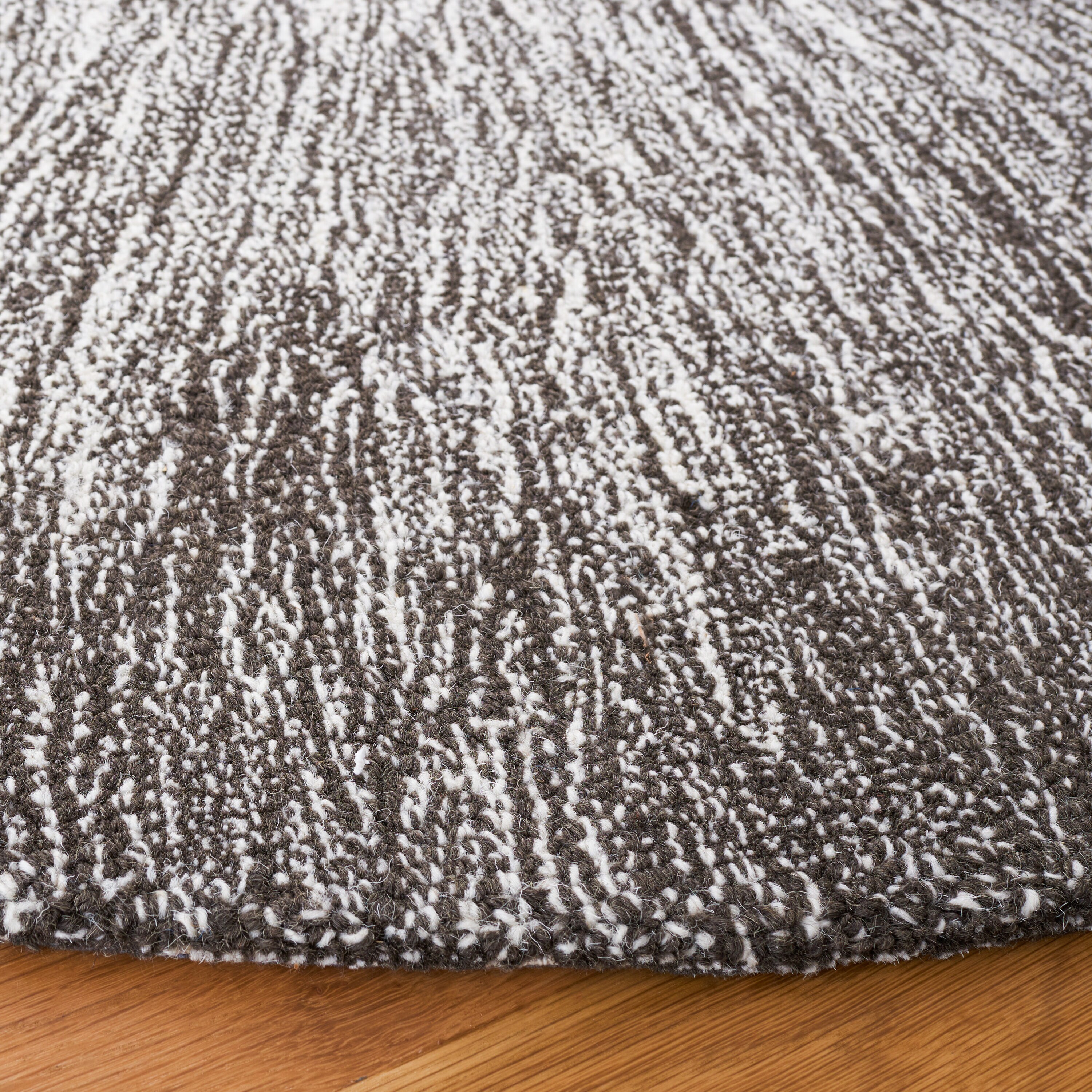 Safavieh MLP676Z-5R rugs - View #3