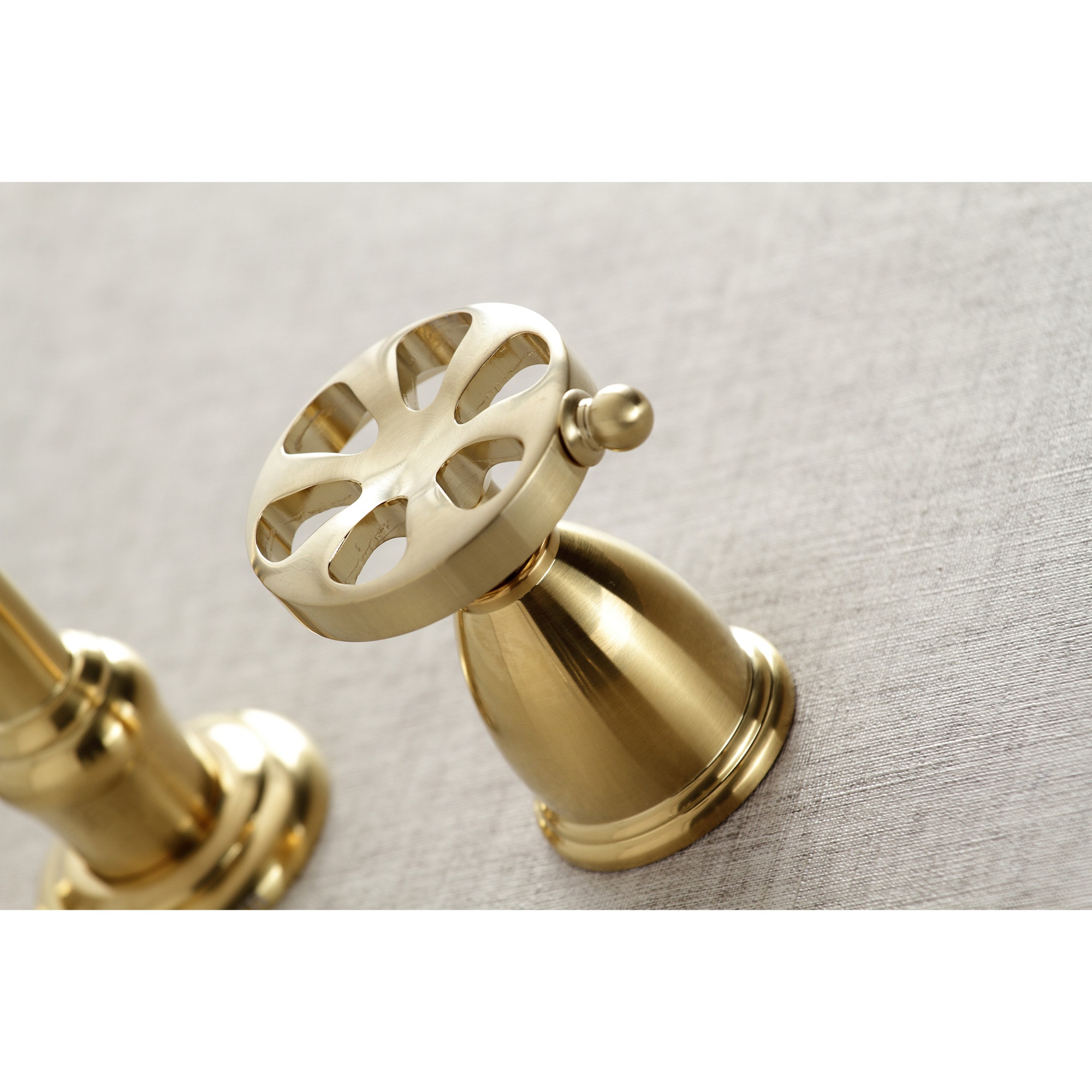 Kingston Brass WLKS3127RX Lavatory-Faucets - View #7