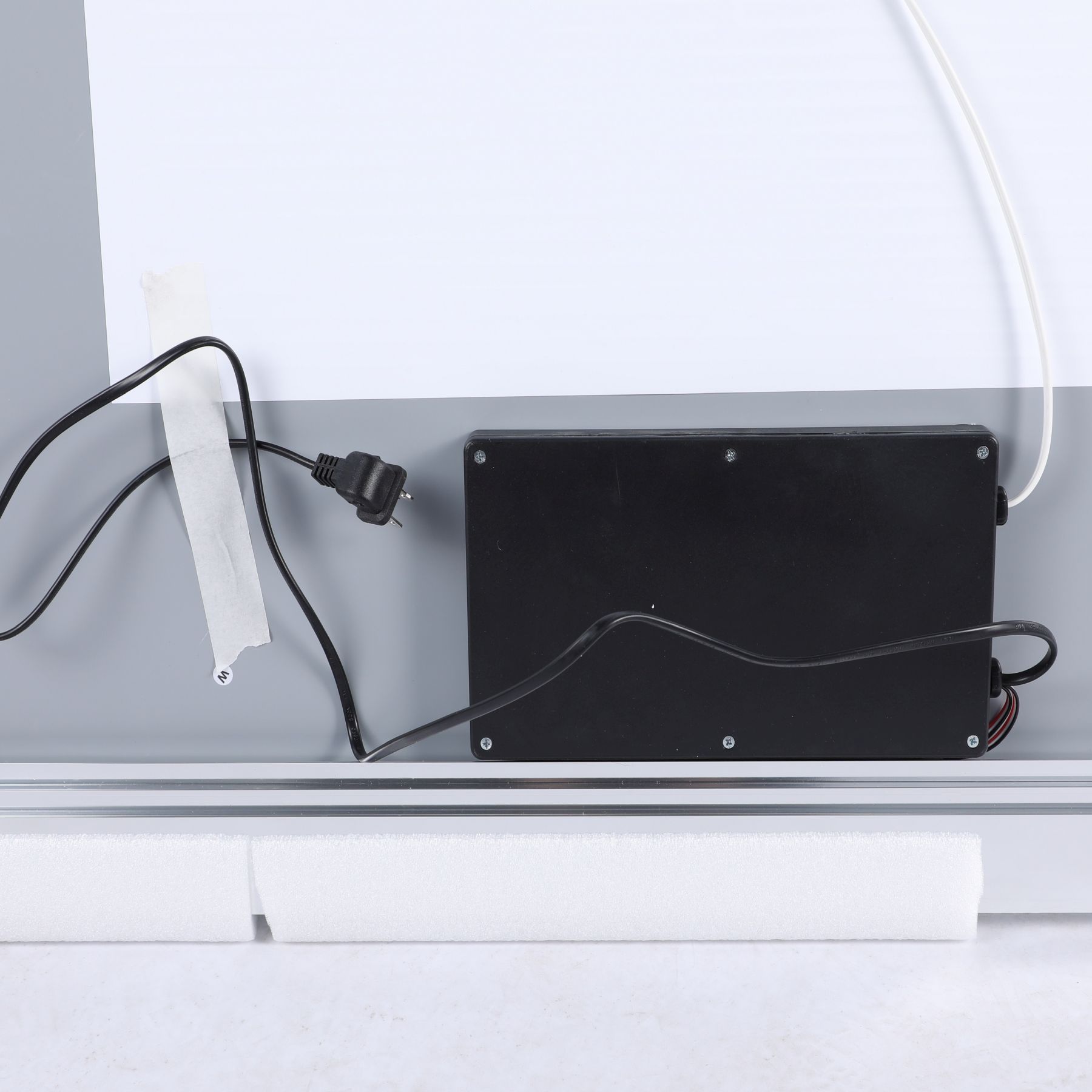 Blisstyle ZZZ1768UHTEUY Framed-Bath-Mirrors - View #15