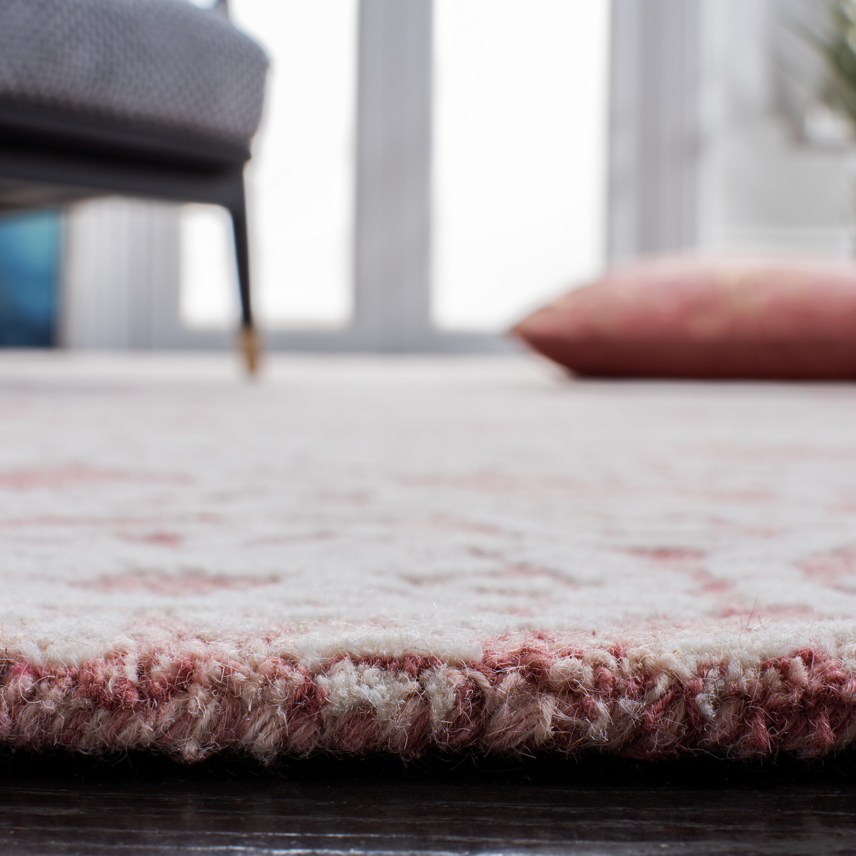Safavieh MET997U-26 rugs - View #4