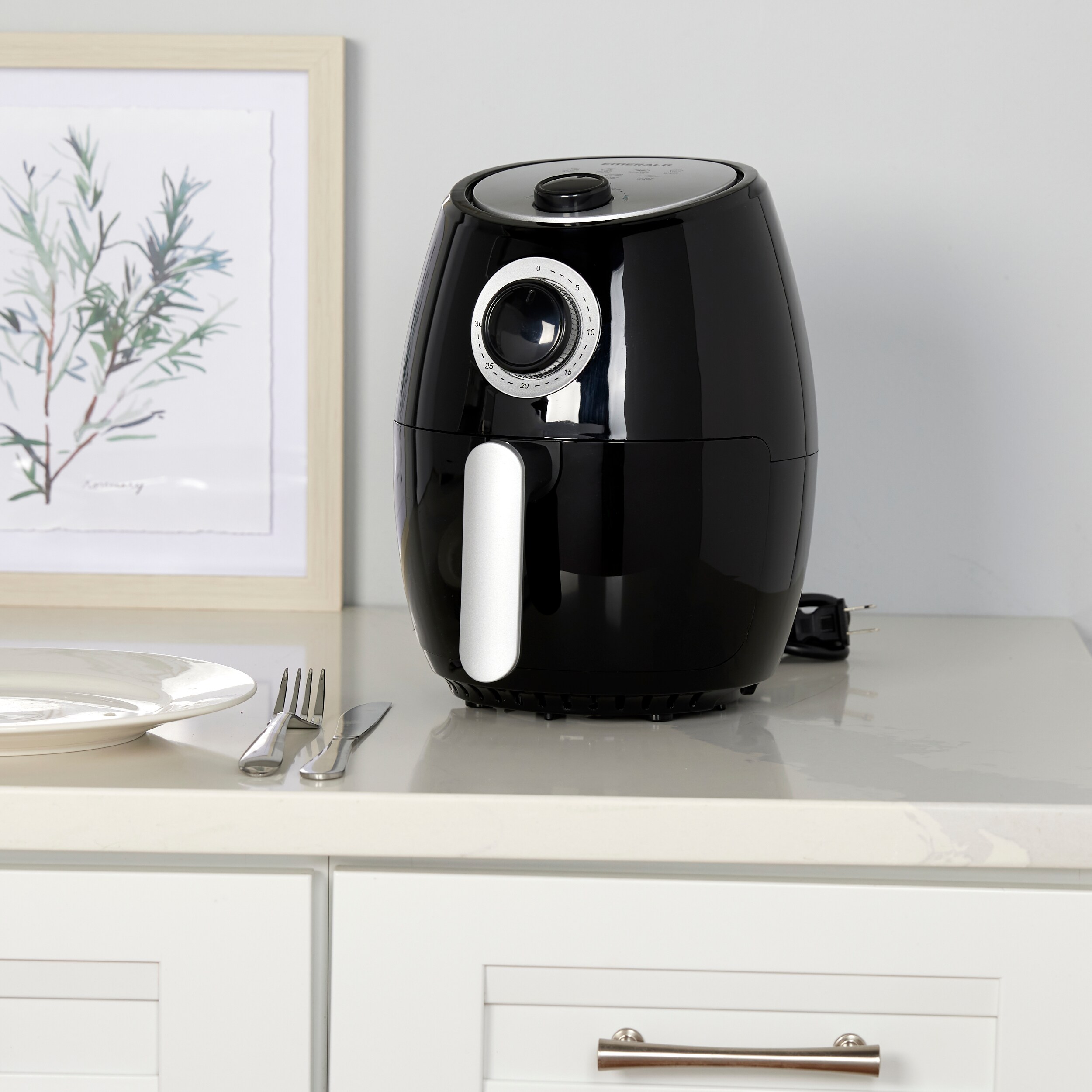 Emerald Compact 2.0L Air Fryer 1000 Watts with Rapid Air Technology,  Removable Fry Basket, Black Air Fryer in the Air Fryers department at