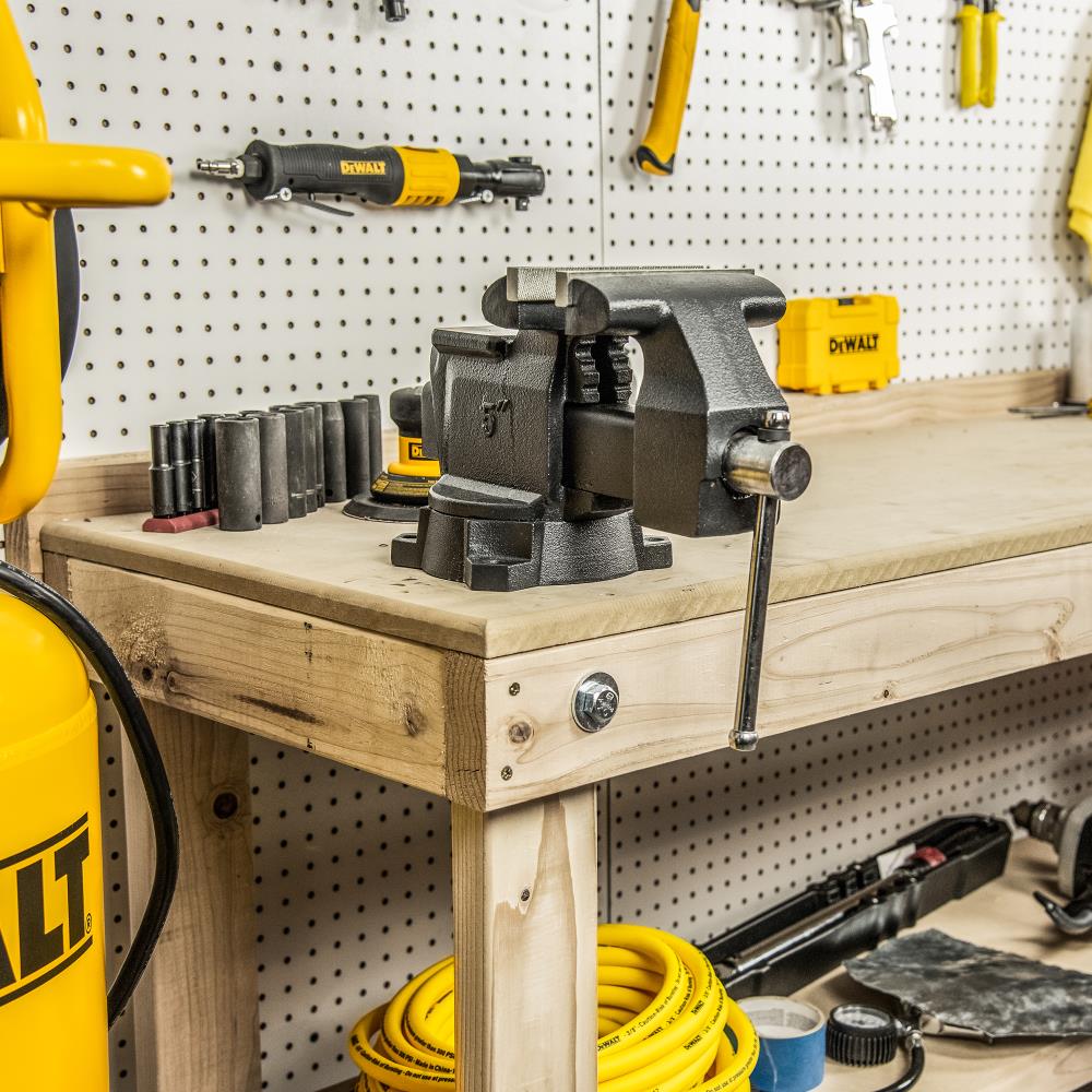 DEWALT 5 In. Heavy Duty Bench Vise at Lowes