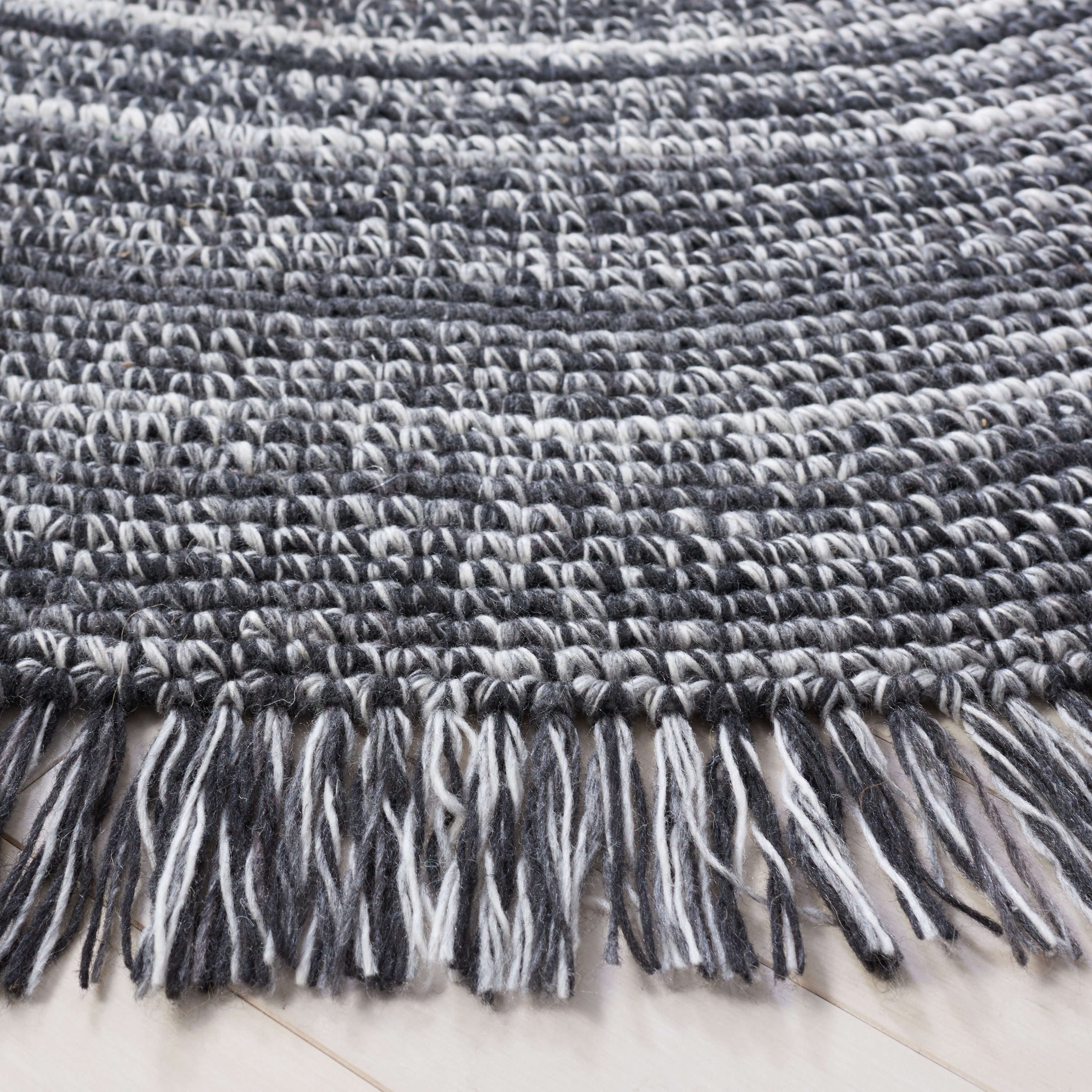 Safavieh BRD275Z-5R rugs - View #3