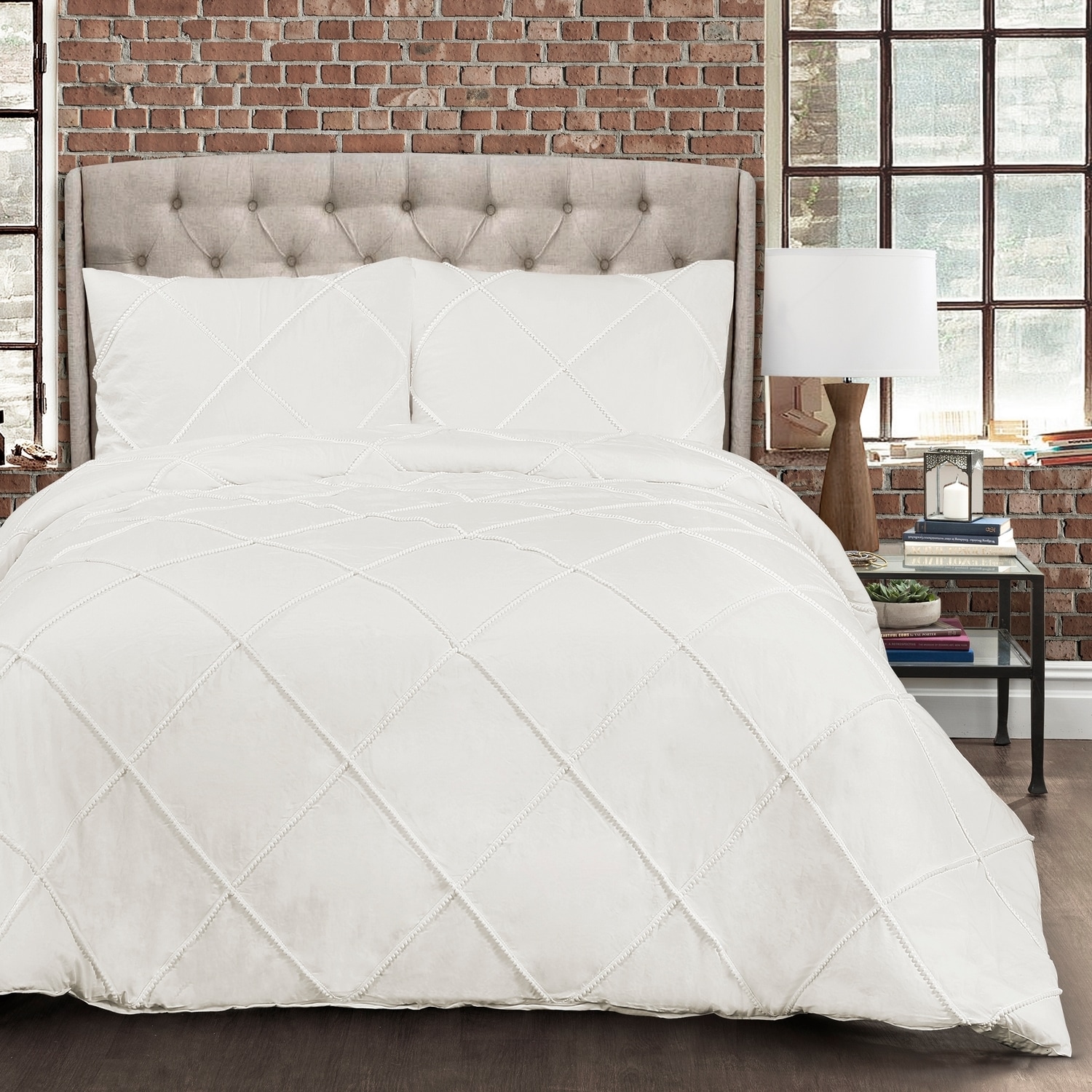 Lush Decor 16T002456 White Solid Full/Queen Comforter