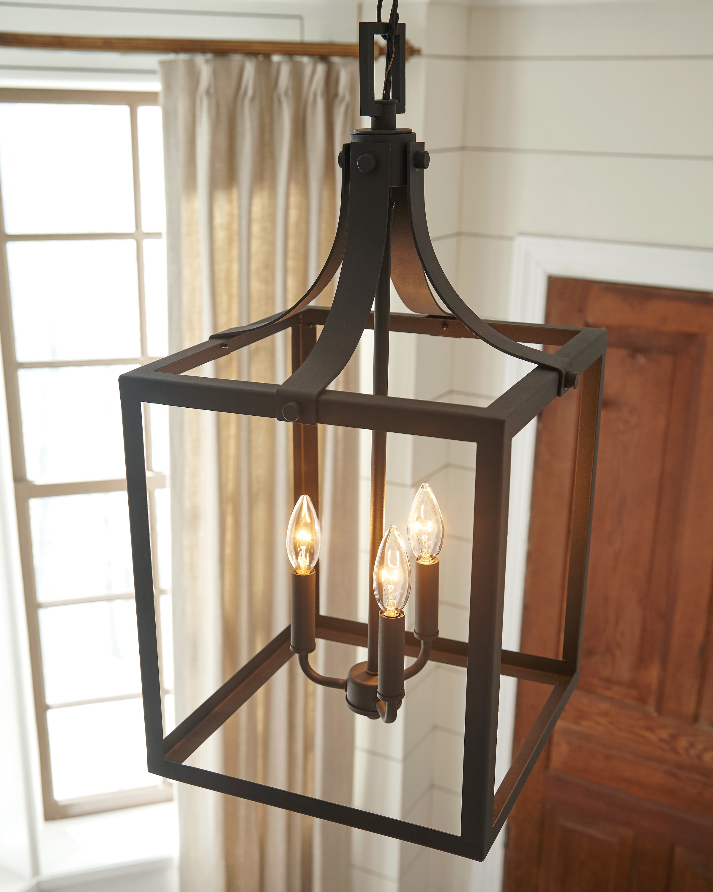 Outdoor Chandeliers at Lowes