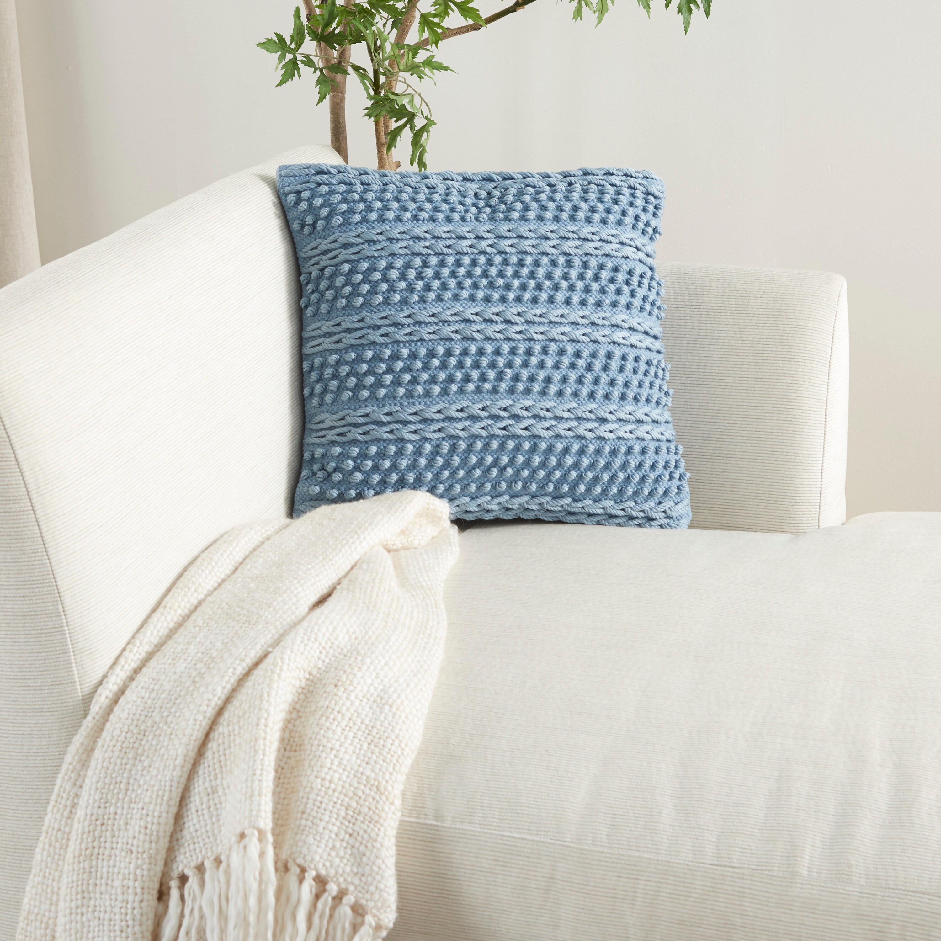 Mina Victory 0798019079734 Accent-Pillows - View #5