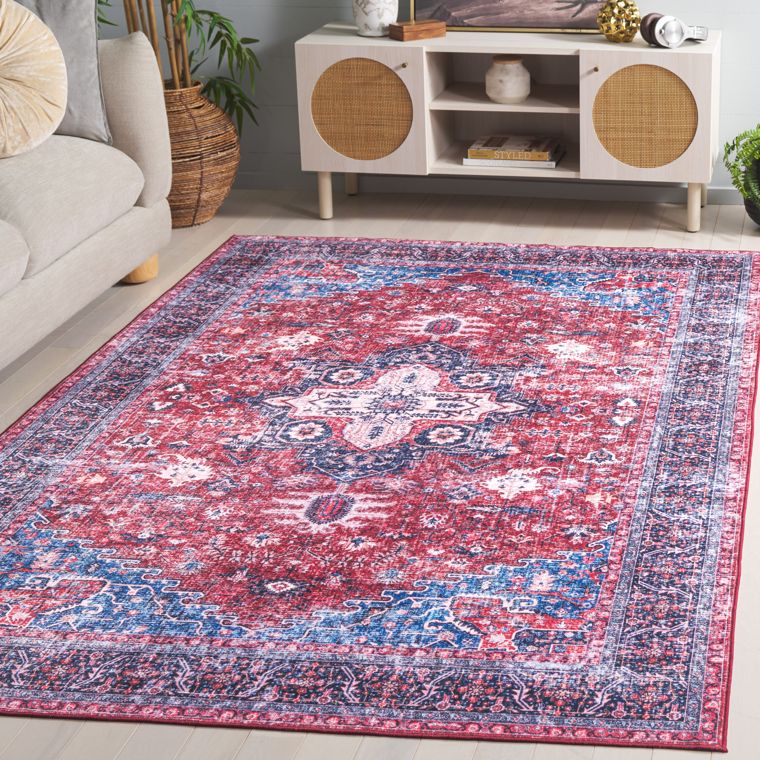 Arizona 316Q Red/Navy 5ft x 8ft Traditional Rug