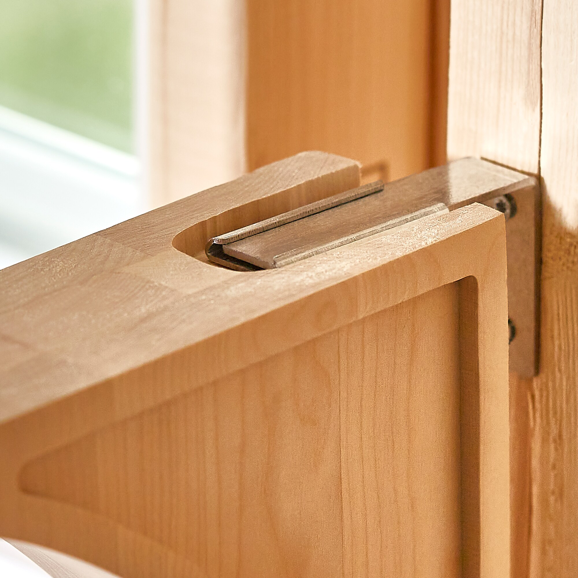 Federal Brace 31904 corbels - View #2