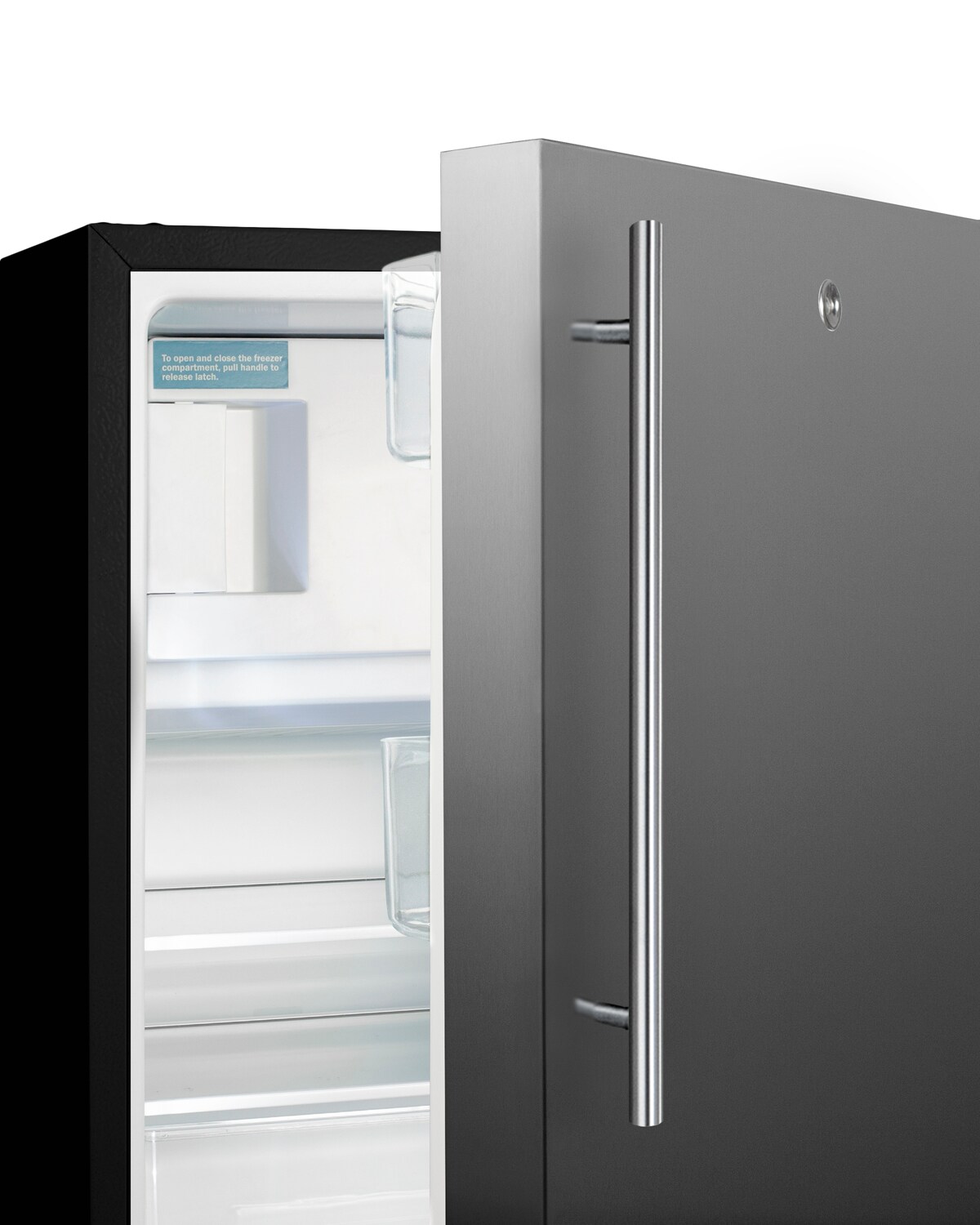 Summit Appliance ALRF49BSSHV m050615 - View #8