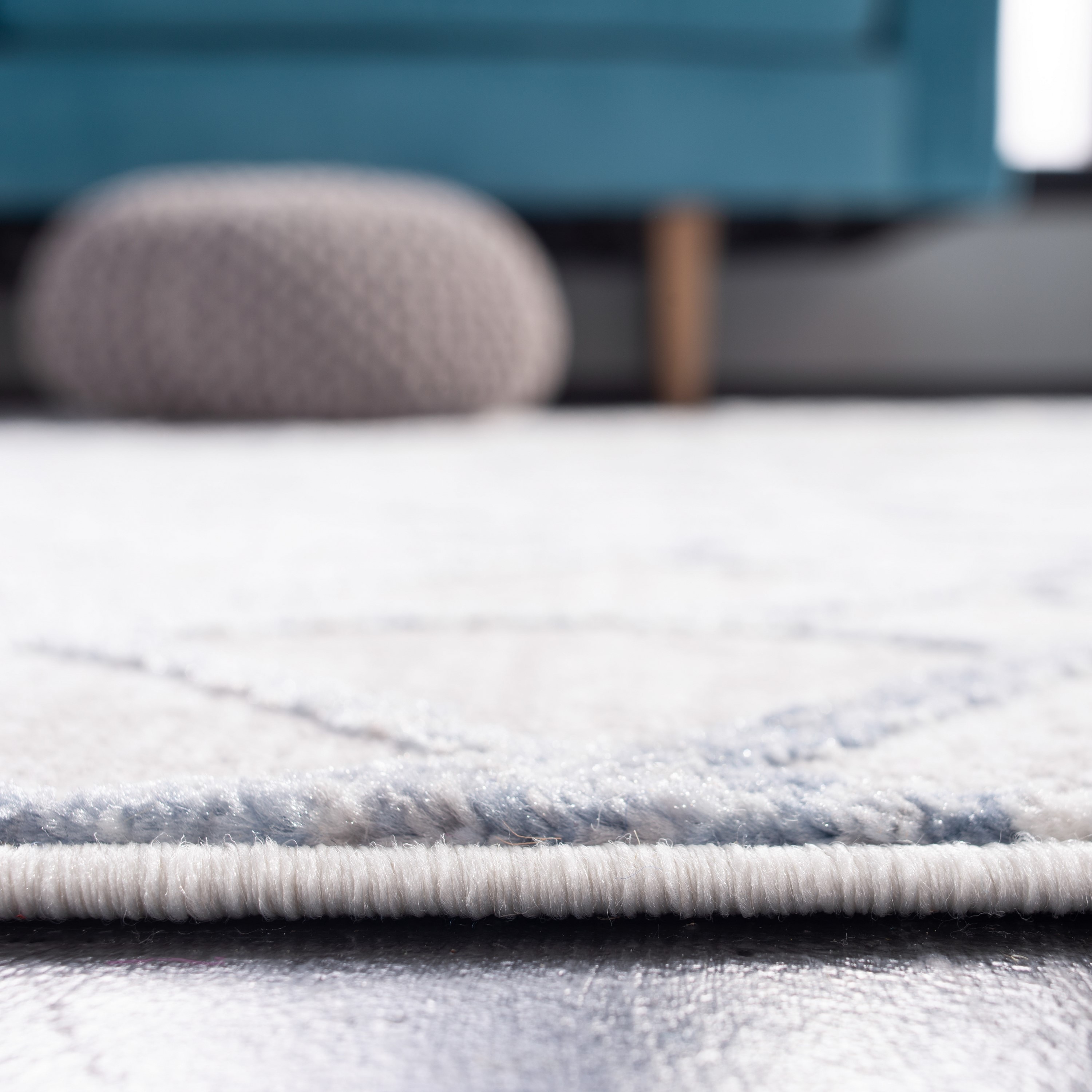 Safavieh ALA792F-9R rugs - View #4