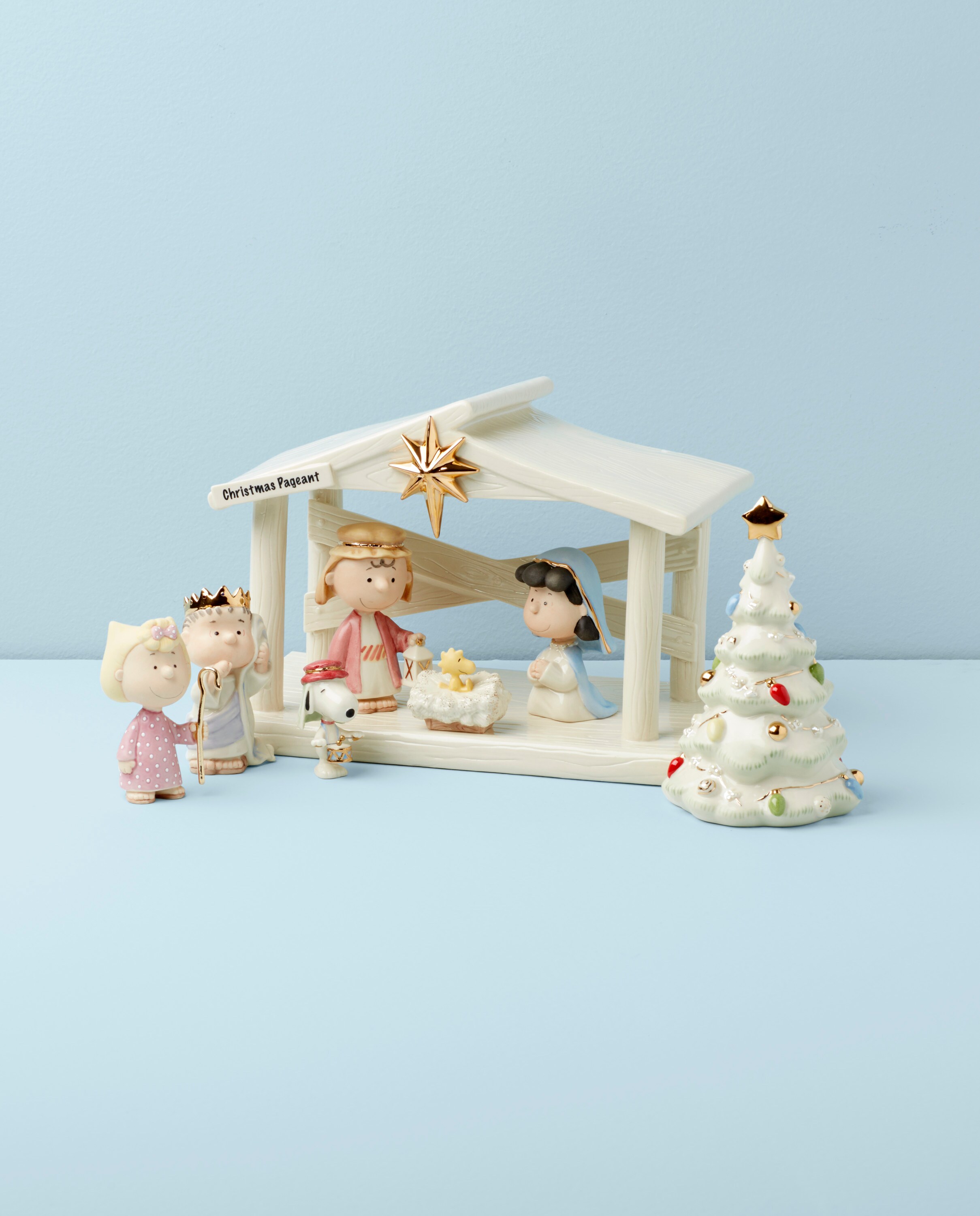 LENOX 7.25-in Peanuts Figurine Peanuts Worldwide Snoopy