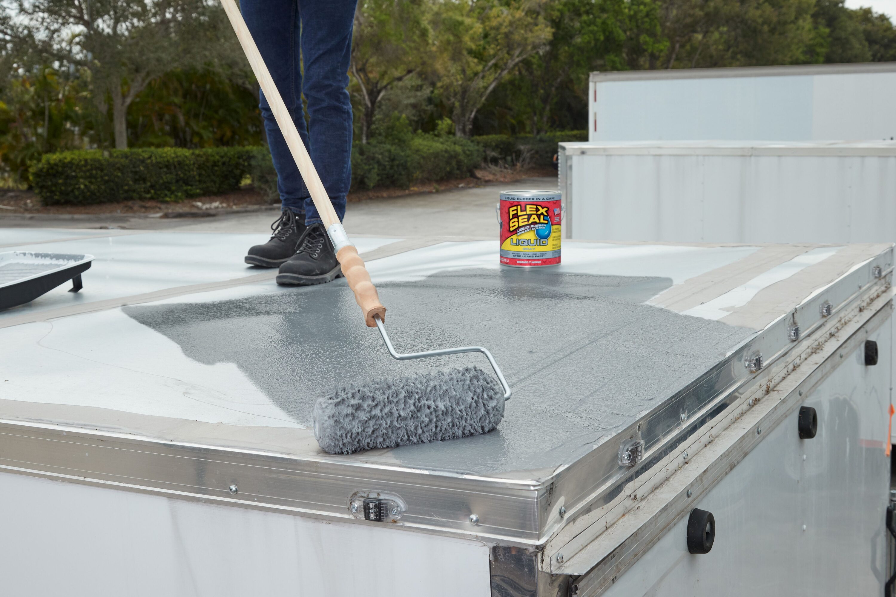 Flex Seal LFSGRYR01-CS Plastic-Dip-Coating - View #2